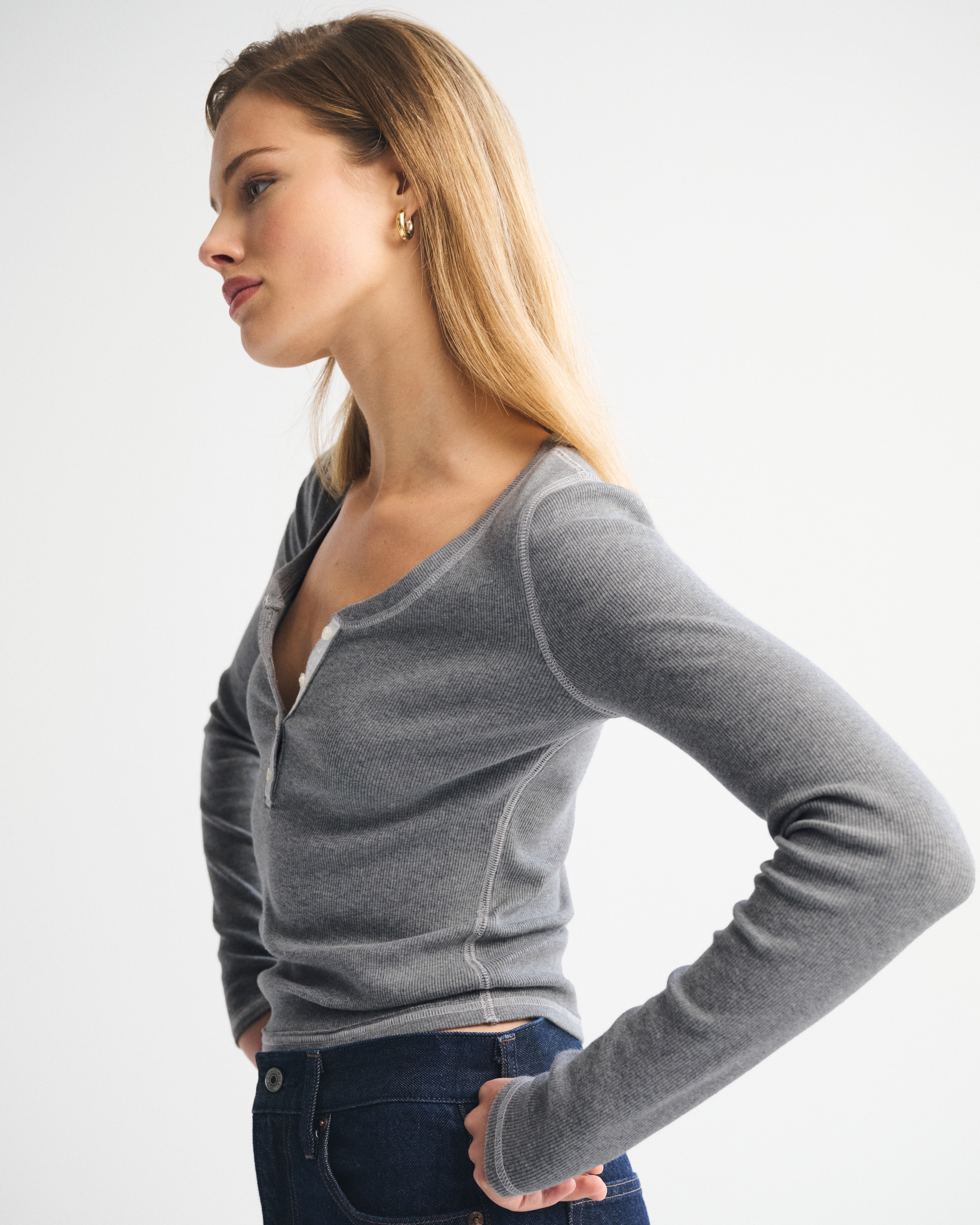 Abercrombie & Fitch Long-sleeve Rib Henley In Gray