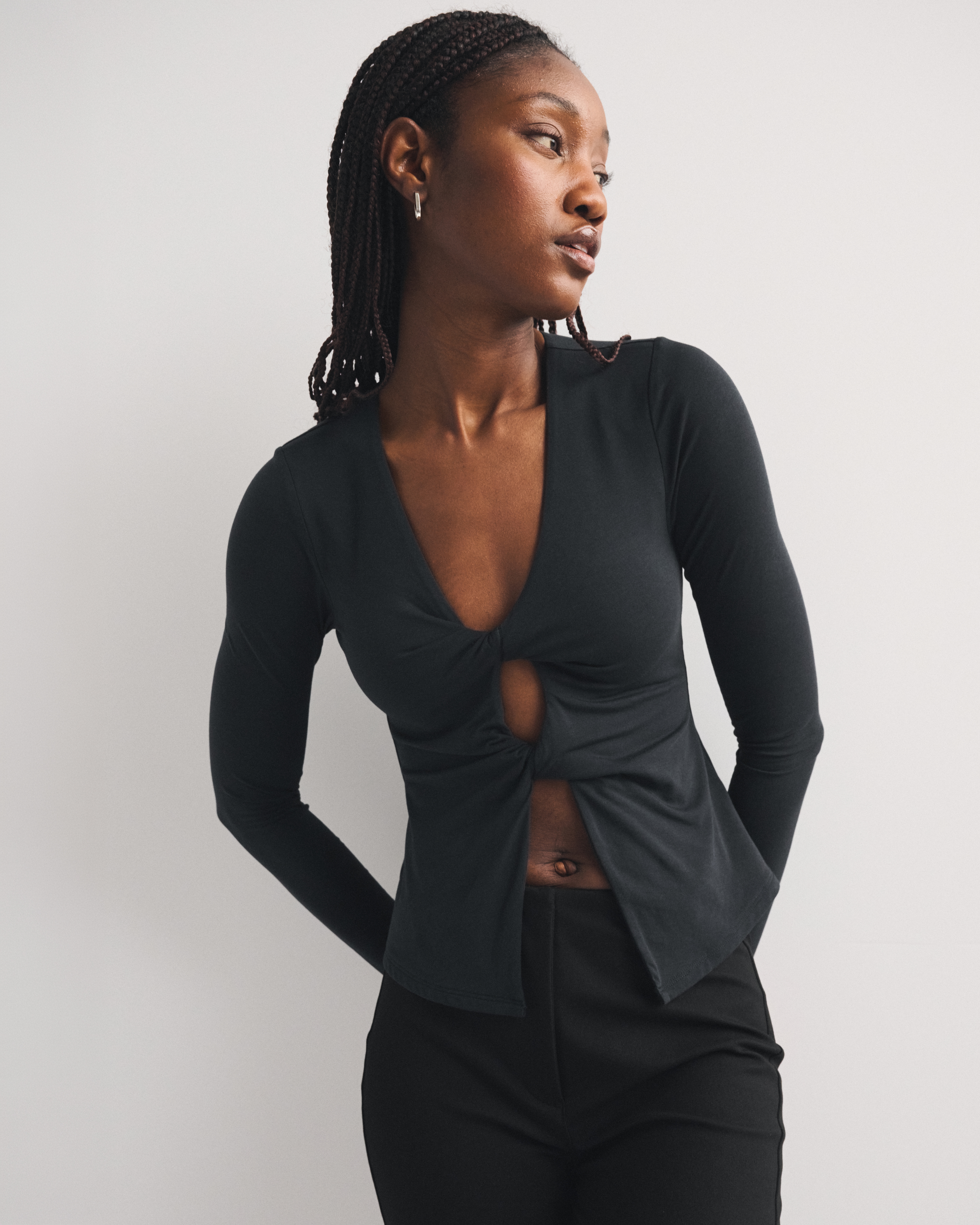Бра Free Cutout, длинный рукав — Abercrombie & Fitch — фото 3