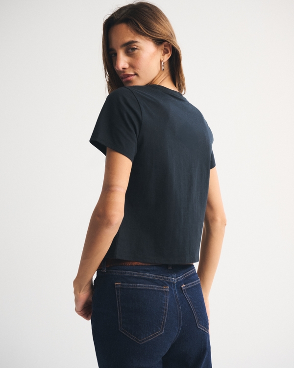Essential Polished Body-Skimming Tee