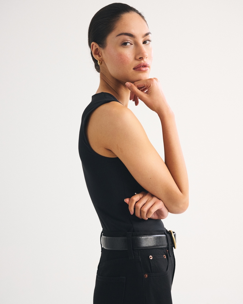Bra-Free Seamless Fabric High-Neck Tank - thumbnail 10