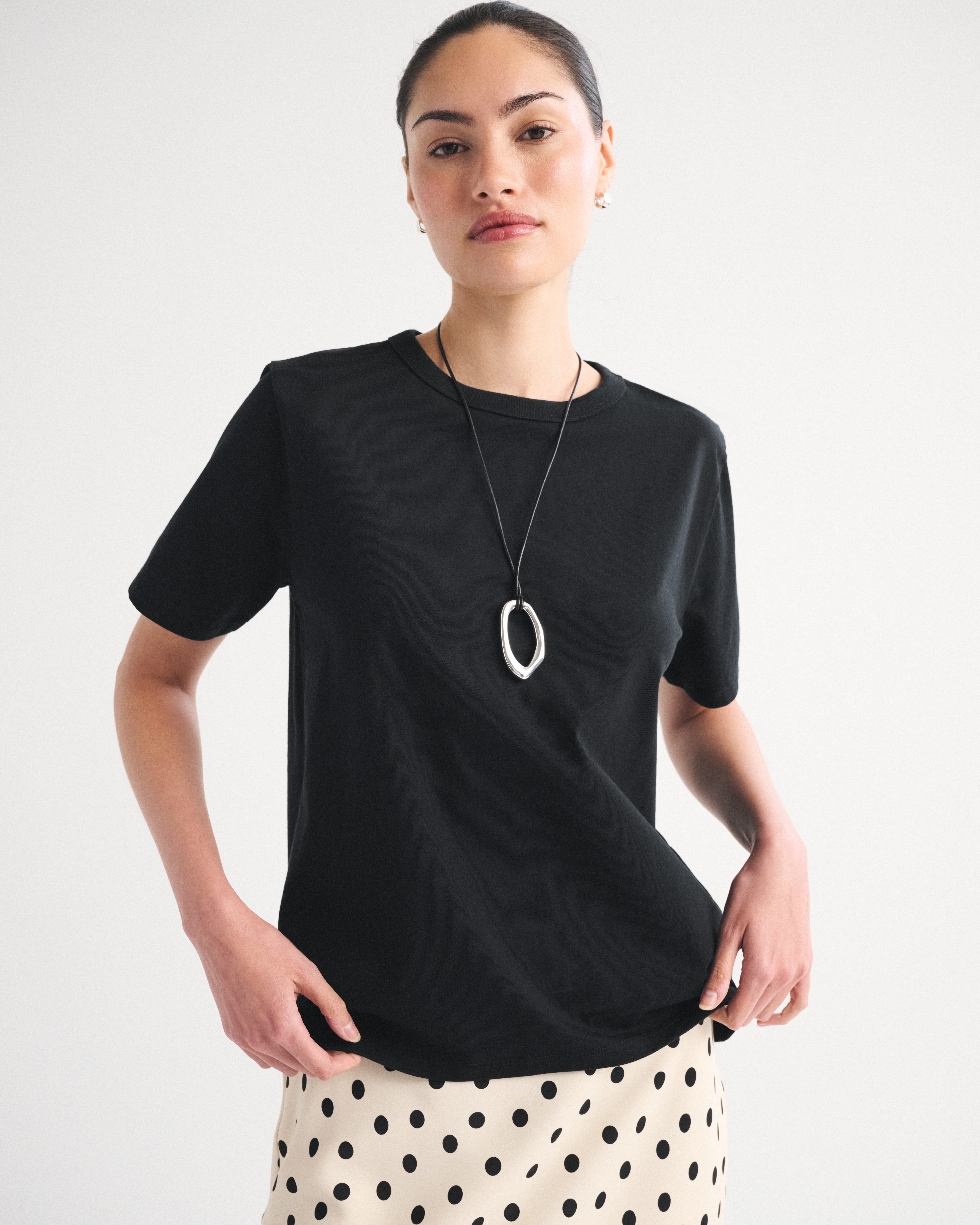 Женские футболки Abercrombie & Fitch Essential Everyday Easy Tee — фото 2