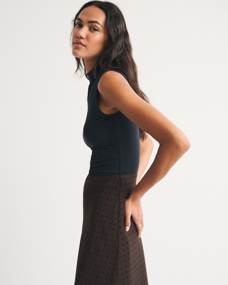 Bra-Free Mockneck Top - thumbnail 9