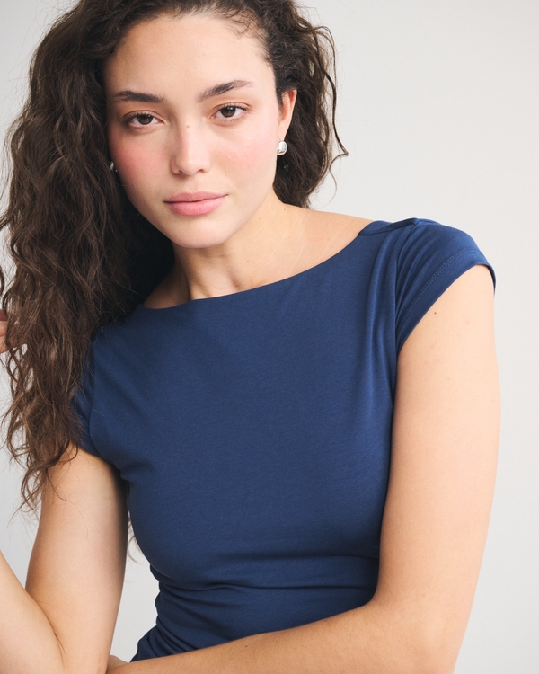 Bra-Free Short-Sleeve Cowl-Back Hardware Top