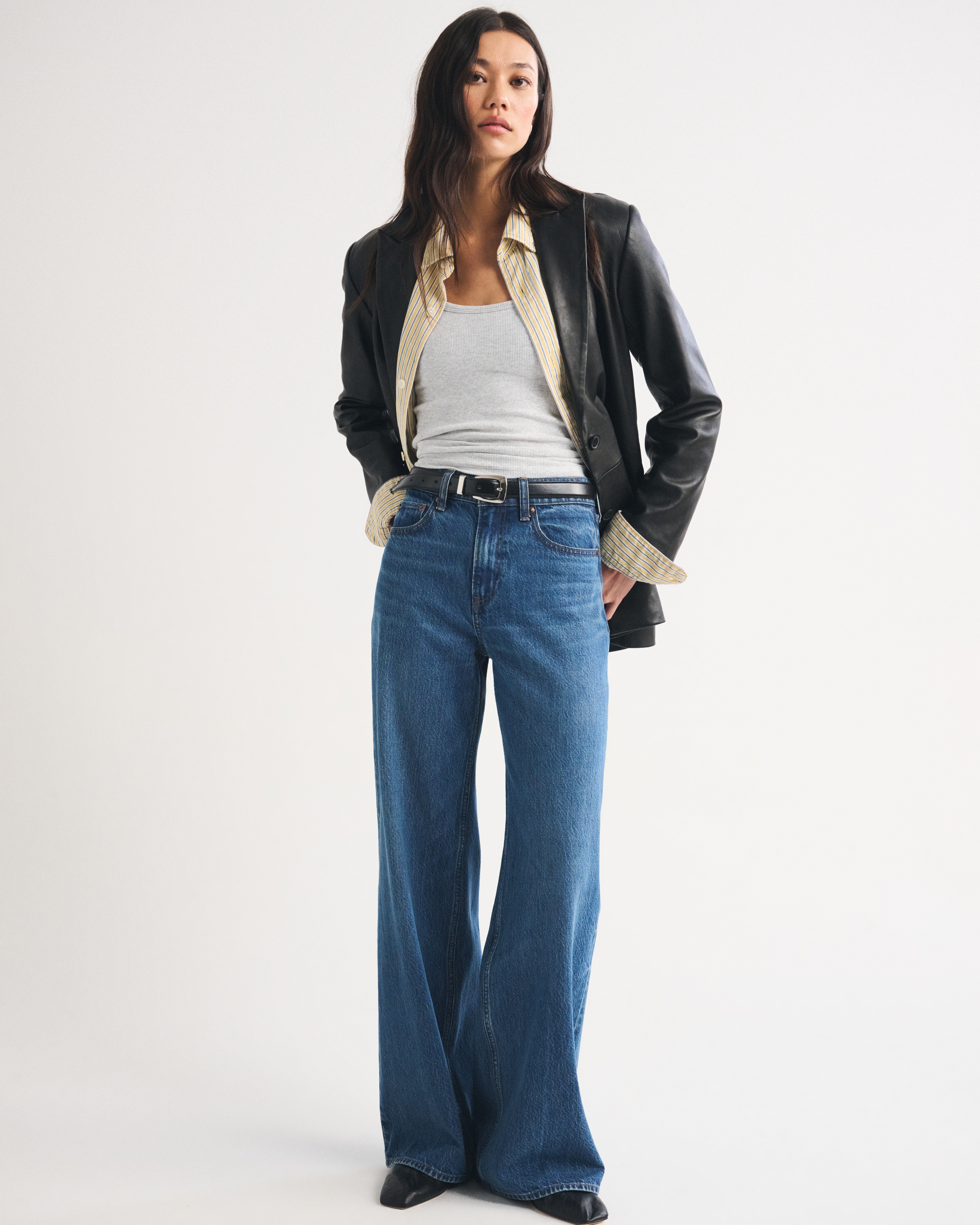 Бра Free Tuckable, круглый вырез, в рубчик — Abercrombie & Fitch — фото 3