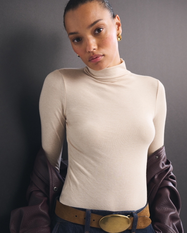 Fine Wool-Blend Mock Neck Top