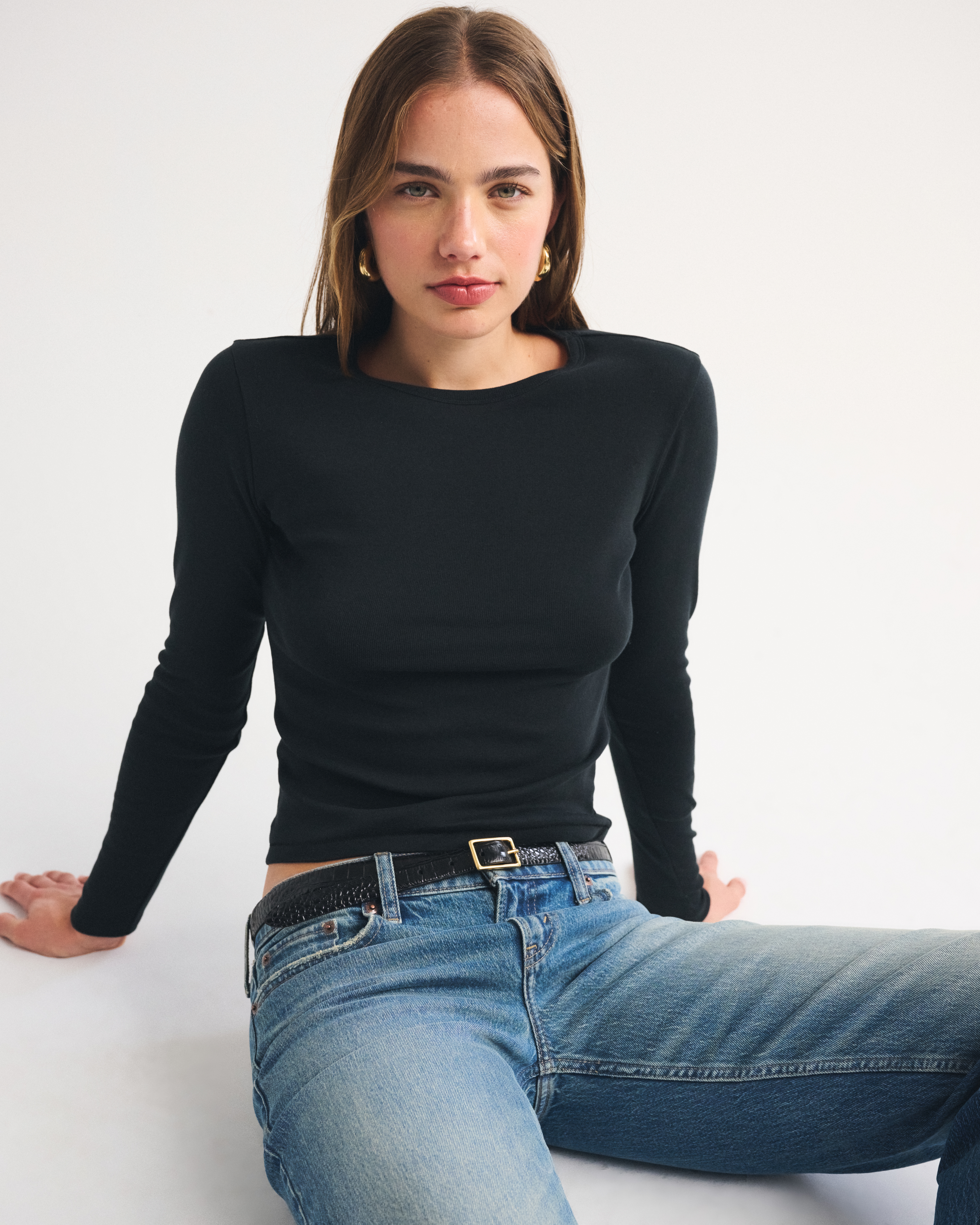 Женские футболки Abercrombie & Fitch Long-Sleeve Vintage Jersey Baby Tee — фото 2