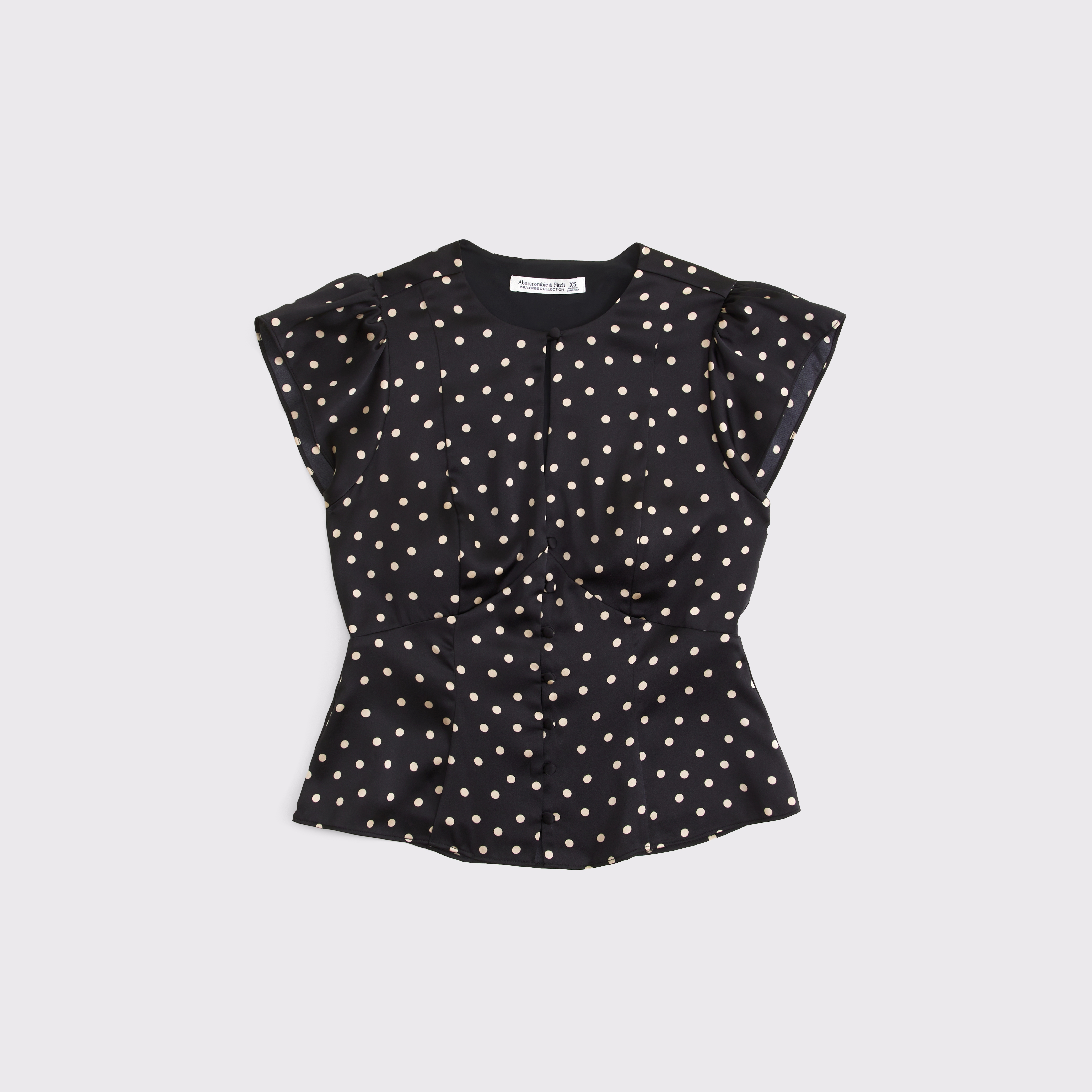 Женская блузка Abercrombie & Fitch Bra-Free Flutter Sleeve Satin Keyhole Blouse, цвет: Чёрный — фото 1