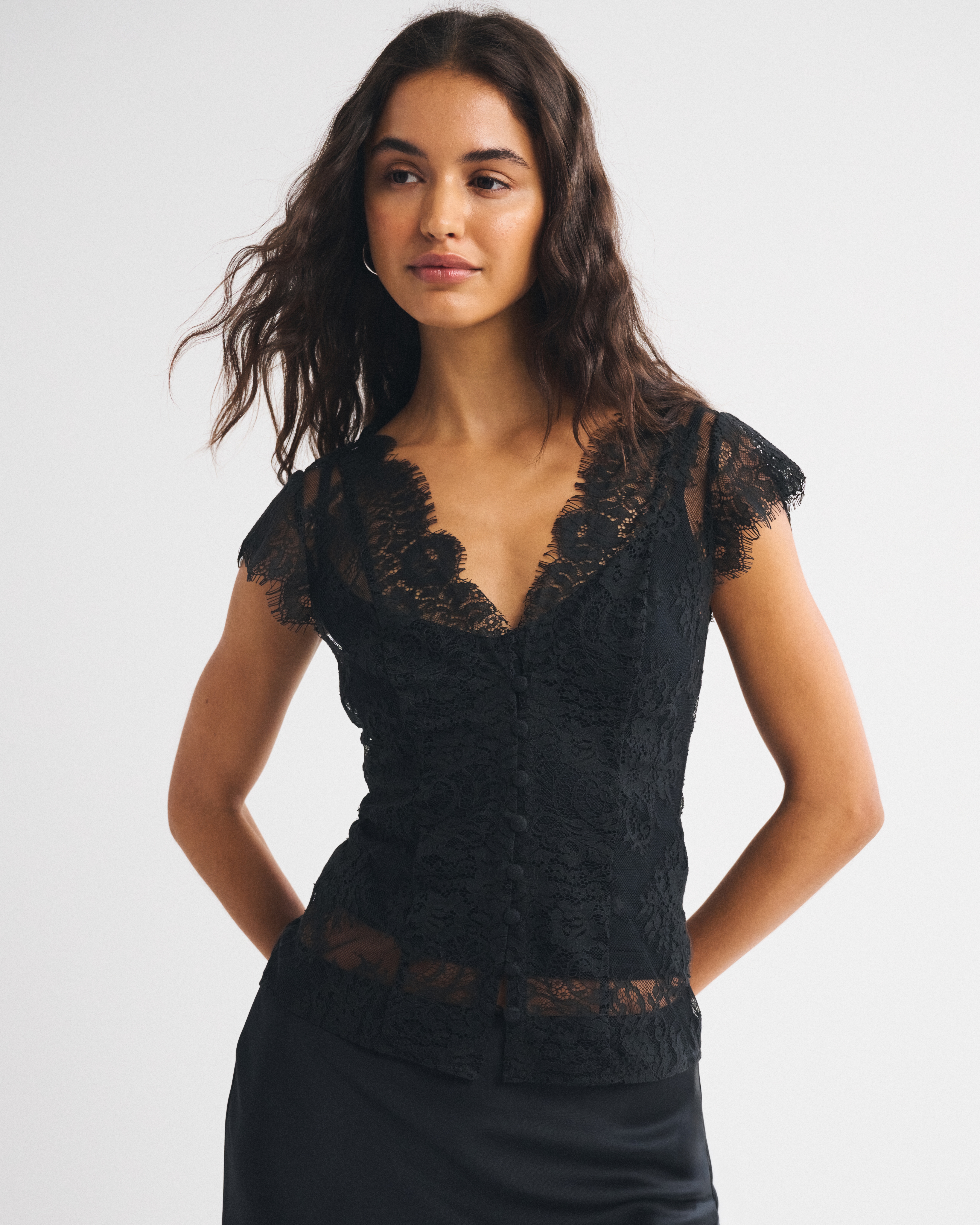 Женская блузка Abercrombie & Fitch Lace Blouse, цвет: Чёрный — фото 2