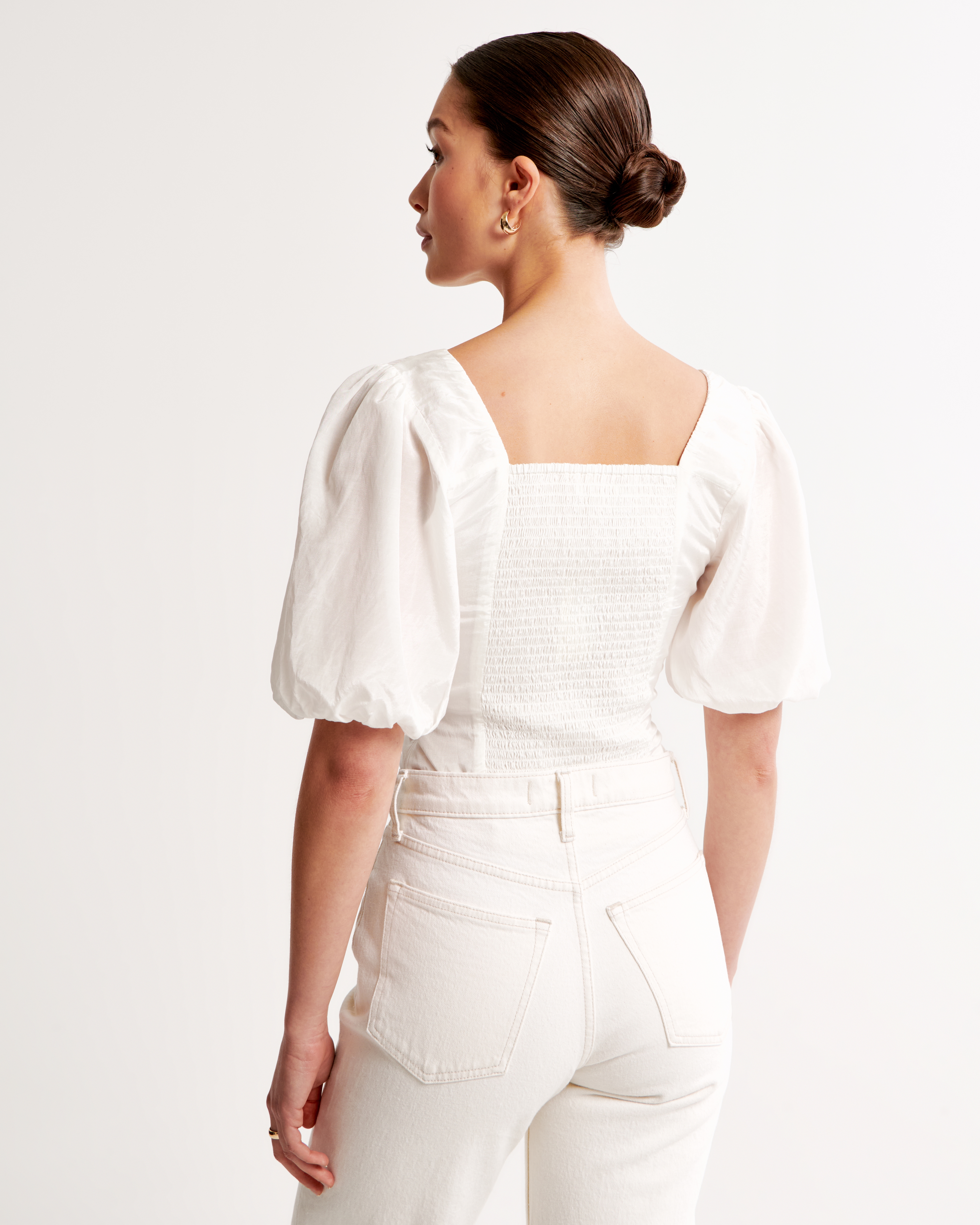 White puff hotsell sleeve shirt