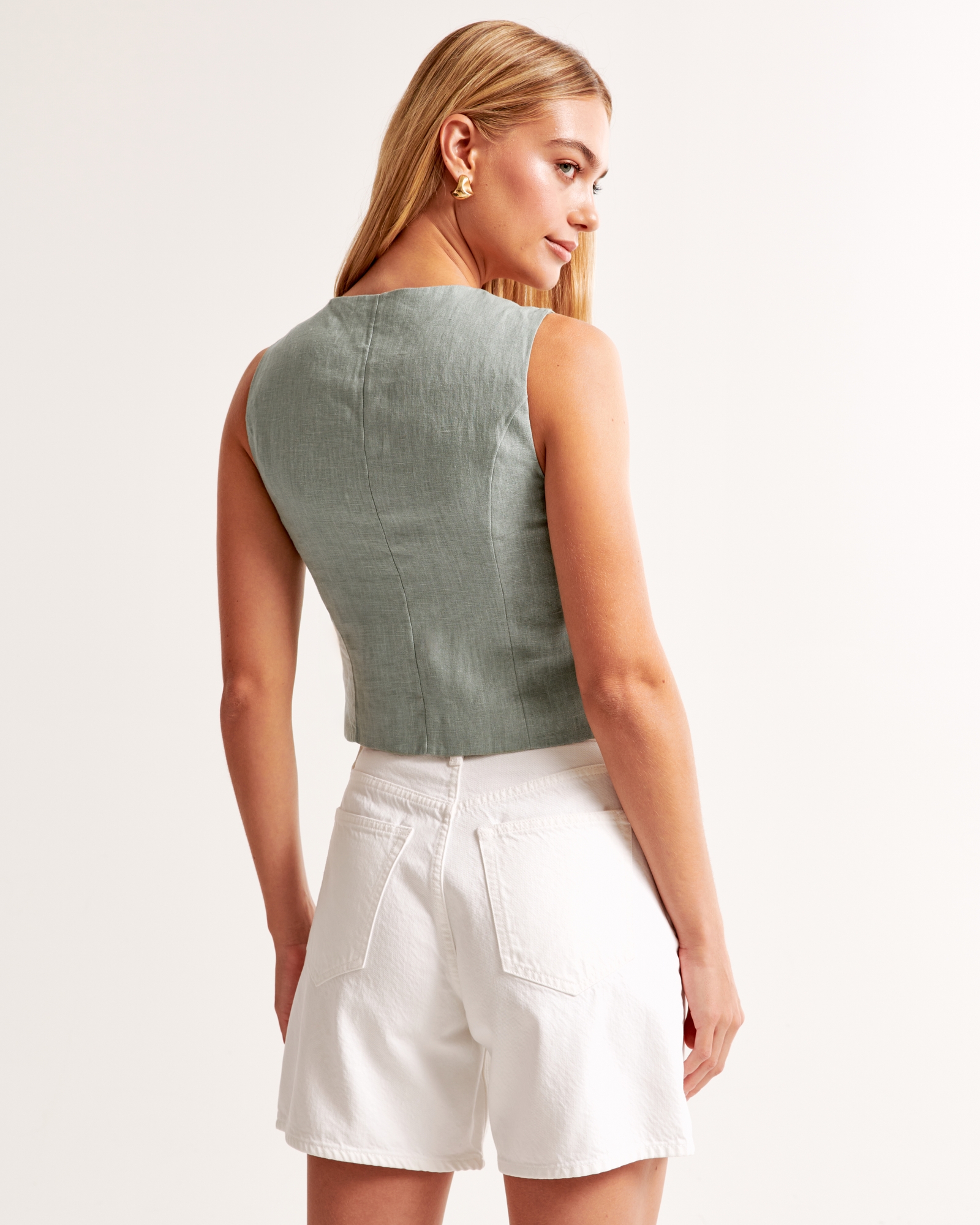 The A&F Mara Premium Linen Vest Set Top