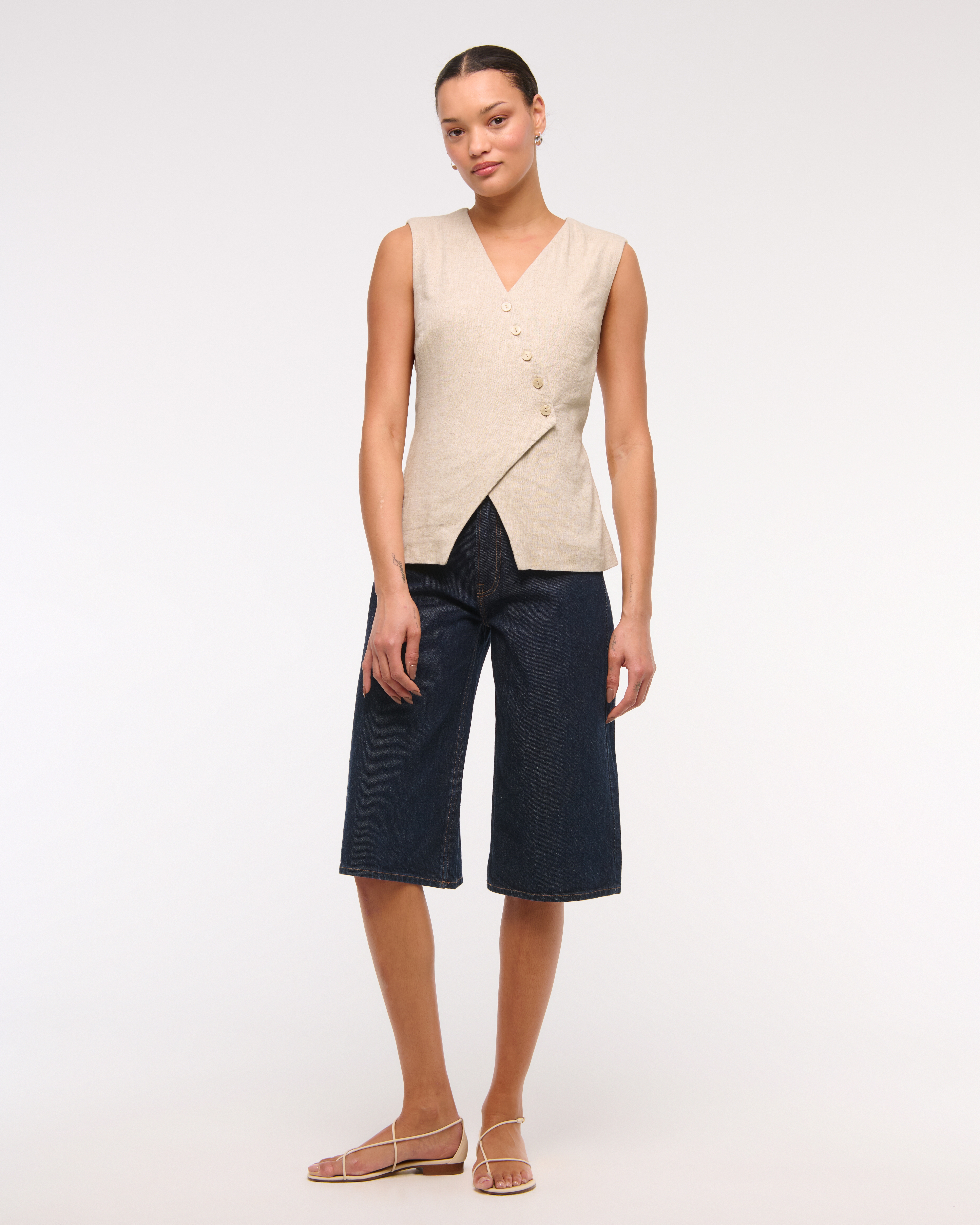 売れ筋商品|||アベックレフィレ カットソー トップス レディース Women's Linen-Blend Cropped Vest Black Women's Linen-Blend Vest | Women's Clearance | Abercrombie.com