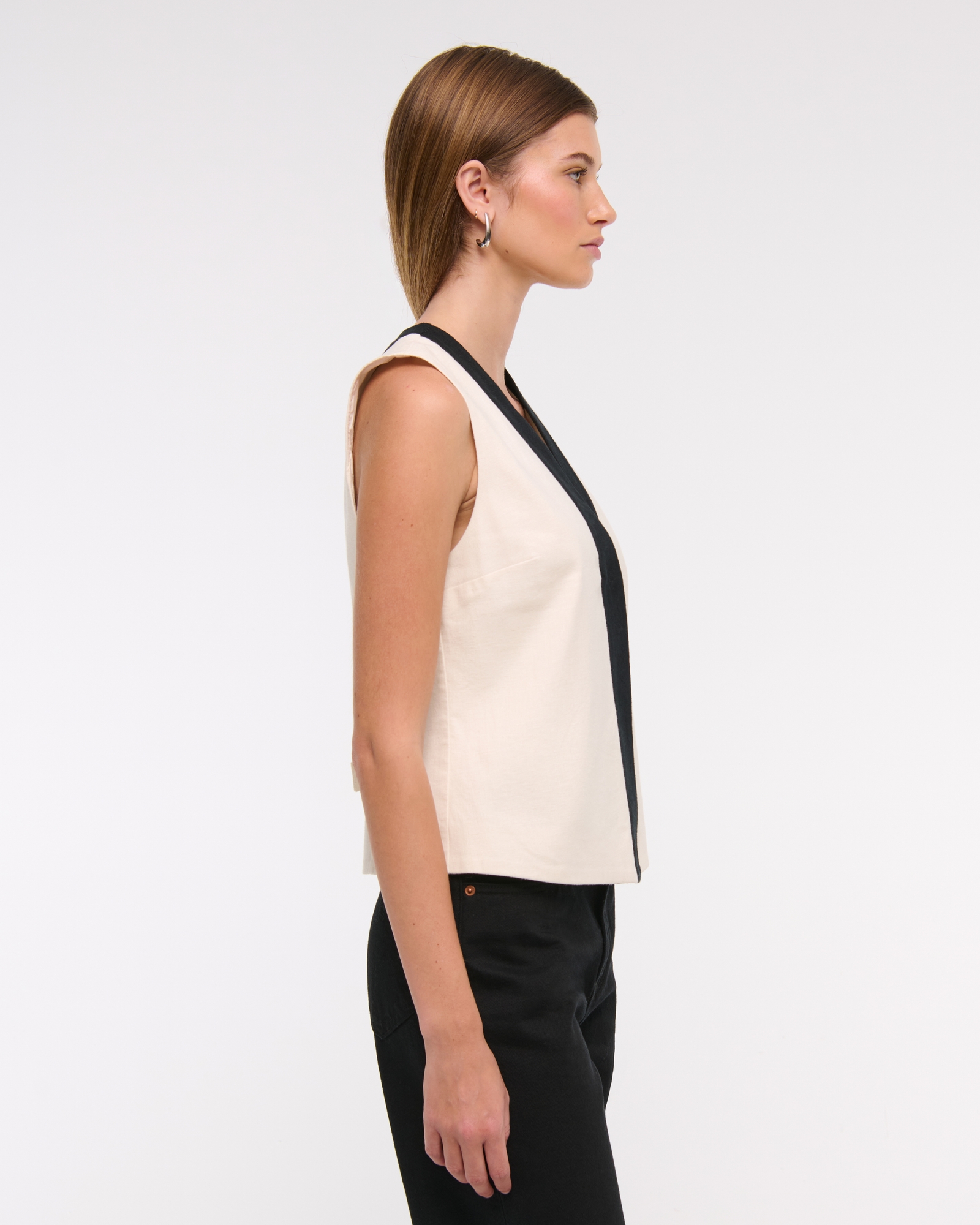 Linen-Blend Vest