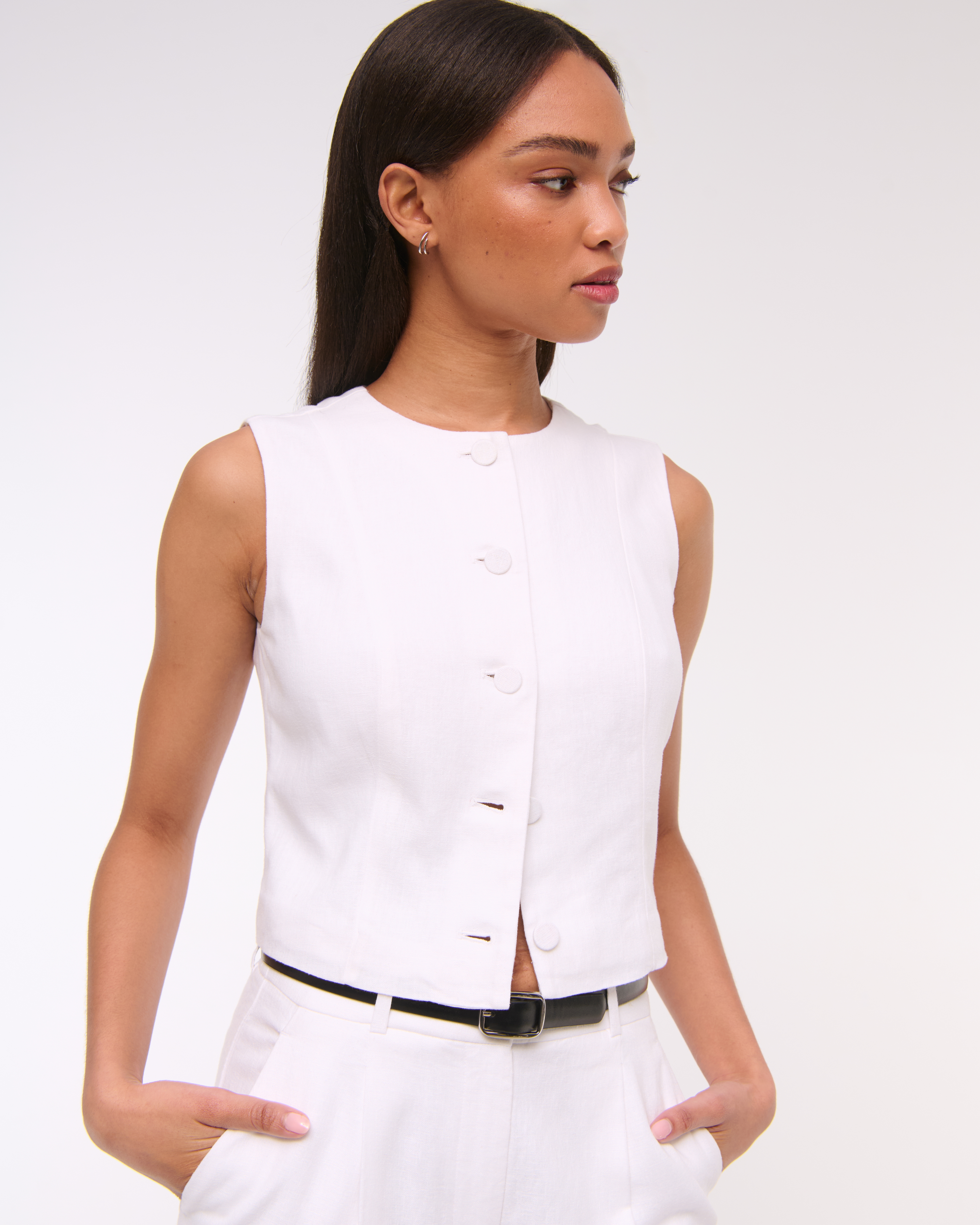 Women's Cropped Linen-Blend Button-Through Vest | Women's