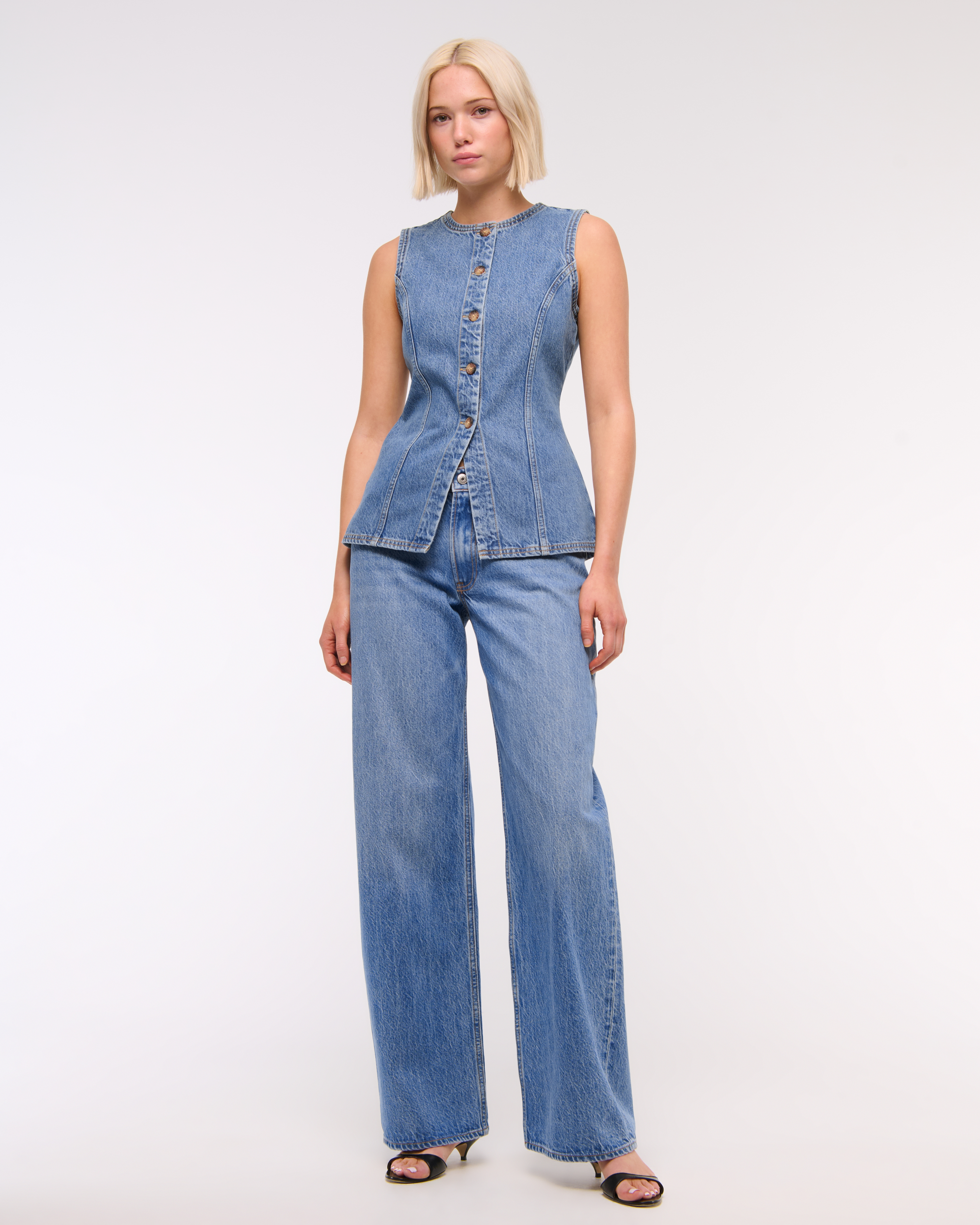 売れ筋商品|||ラッキーブランド カットソー トップス レディース Women's Denim Tie-Front Vest Boho Chic Wash Women's Denim Vest | Women's Tops | Abercrombie.com