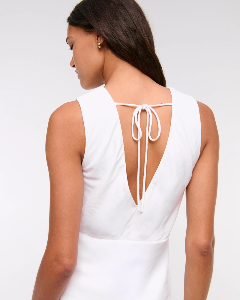  Linen-Blend Tie-Back Set Top