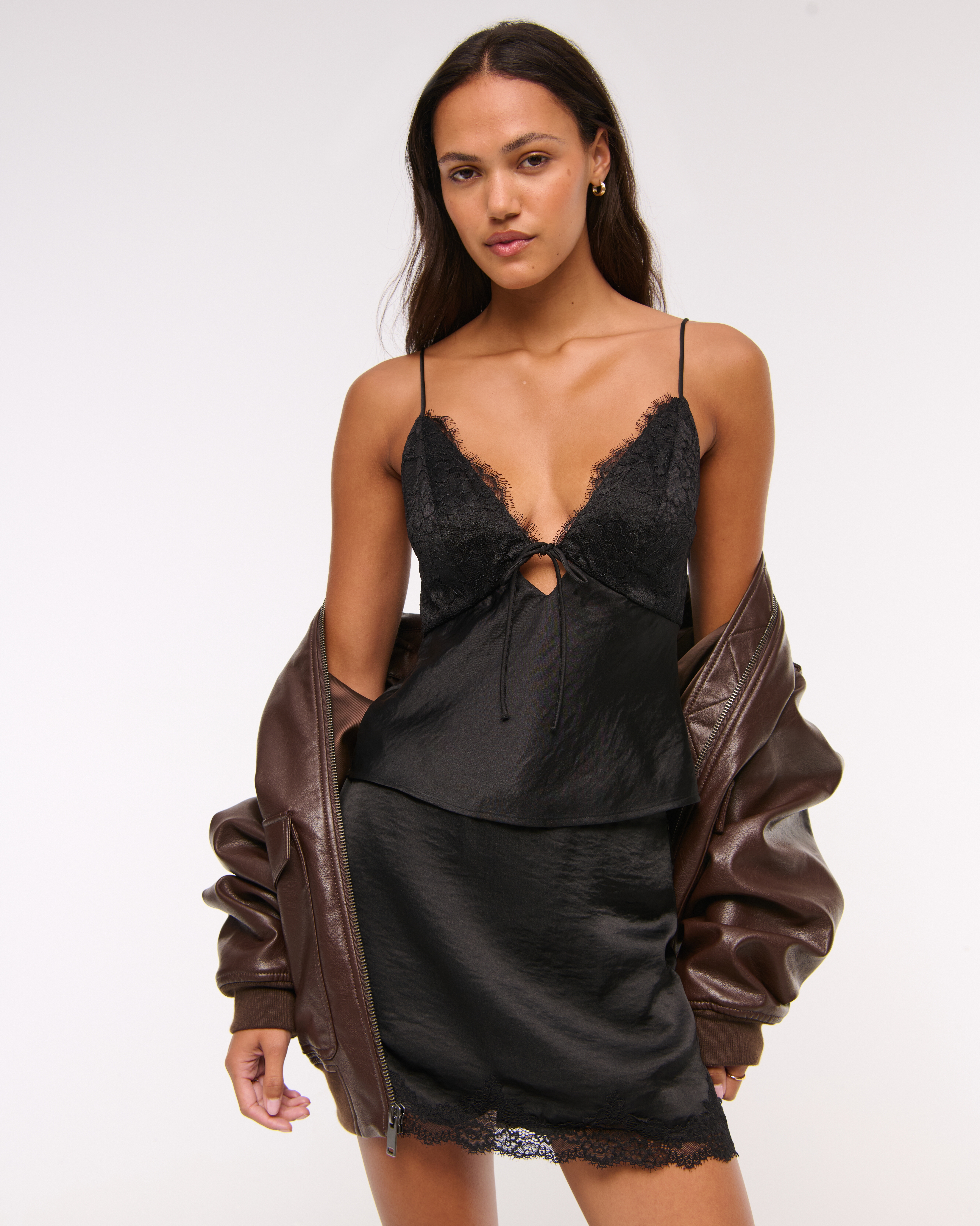 Abercrombie & Fitch The A&f Bella Tie-front Cami In Black