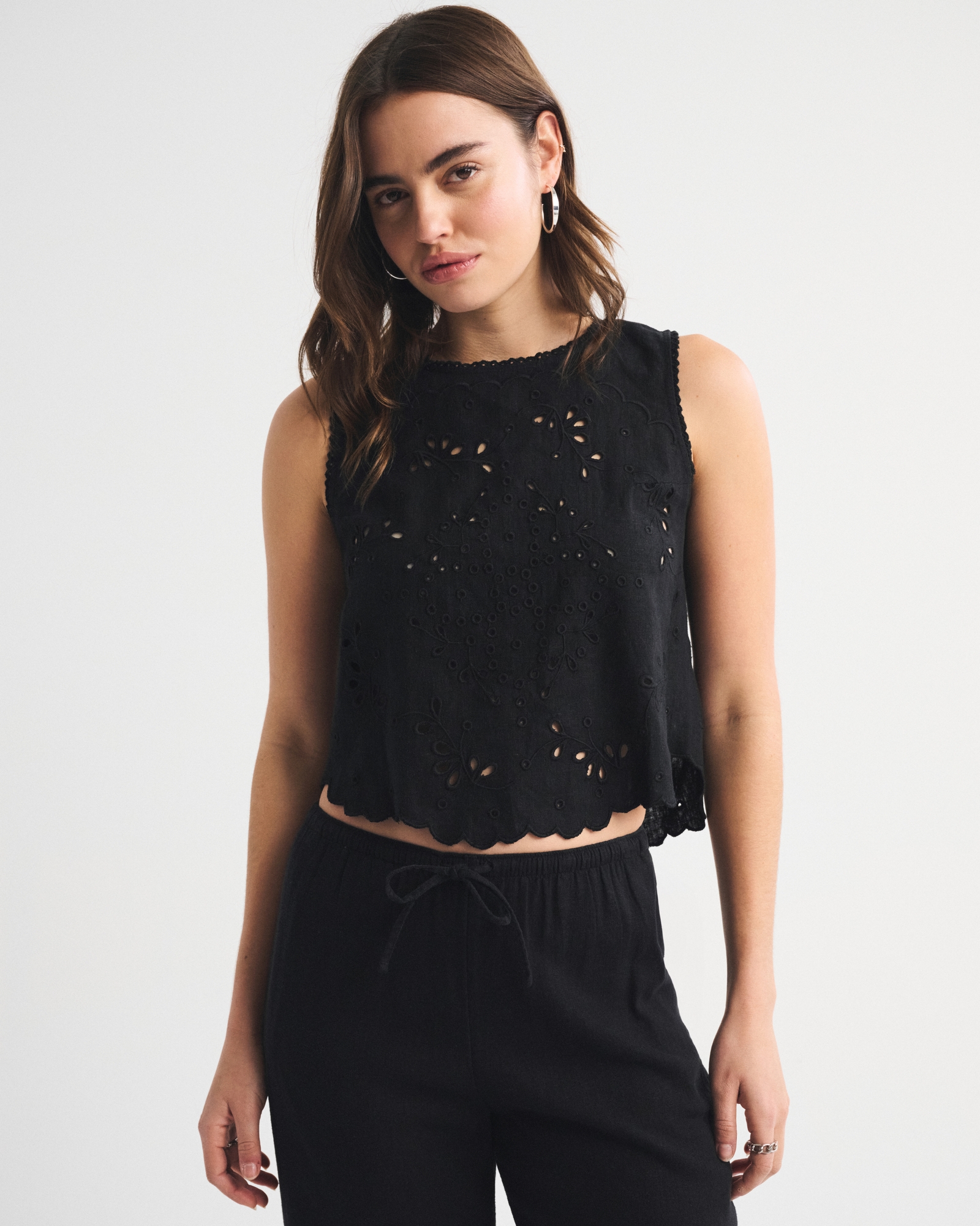 Linen-Blend Embroidered Tie-Back Shell Top