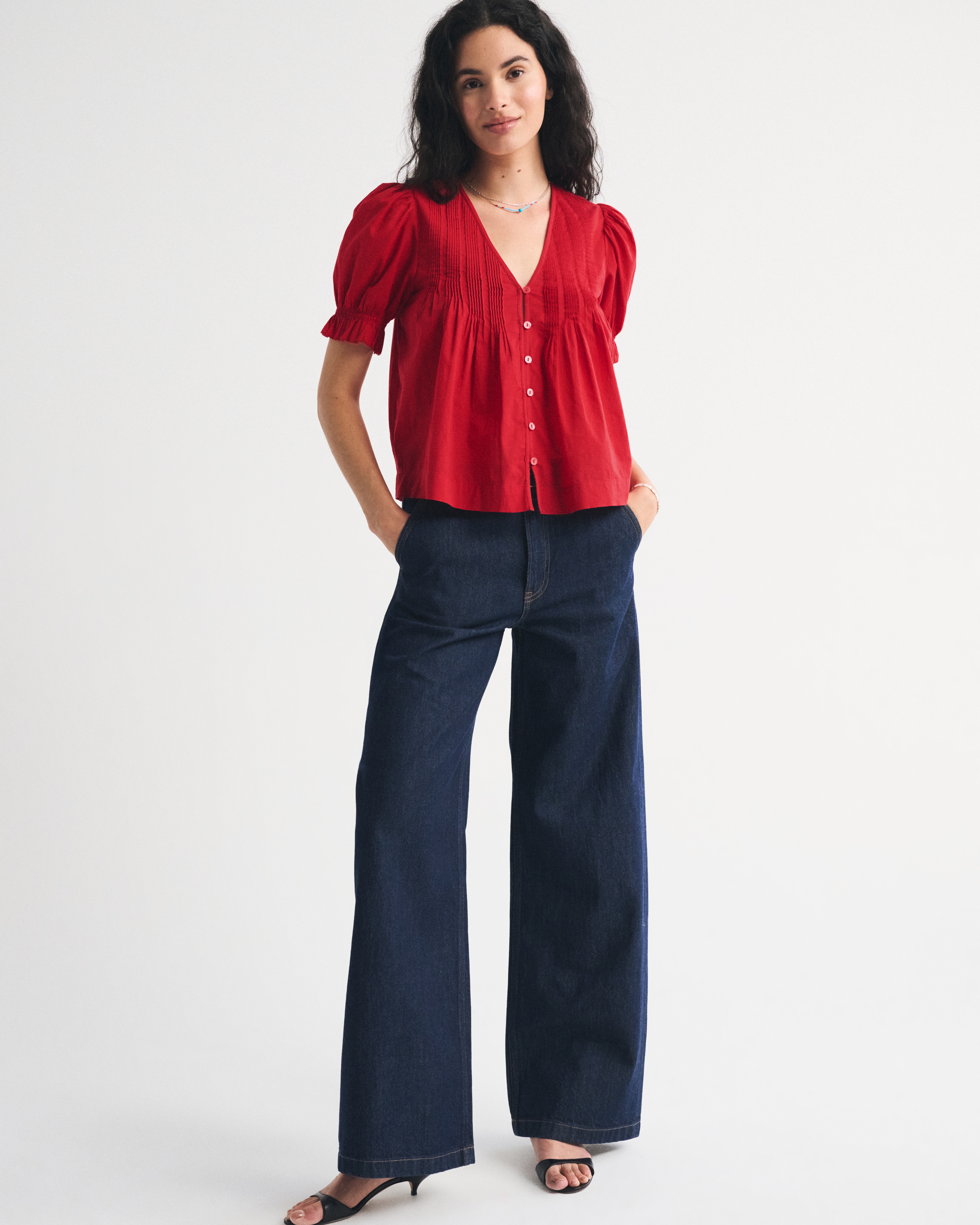 Женские блузки Abercrombie & Fitch Short-Sleeve Button-Through Blouse — фото 3