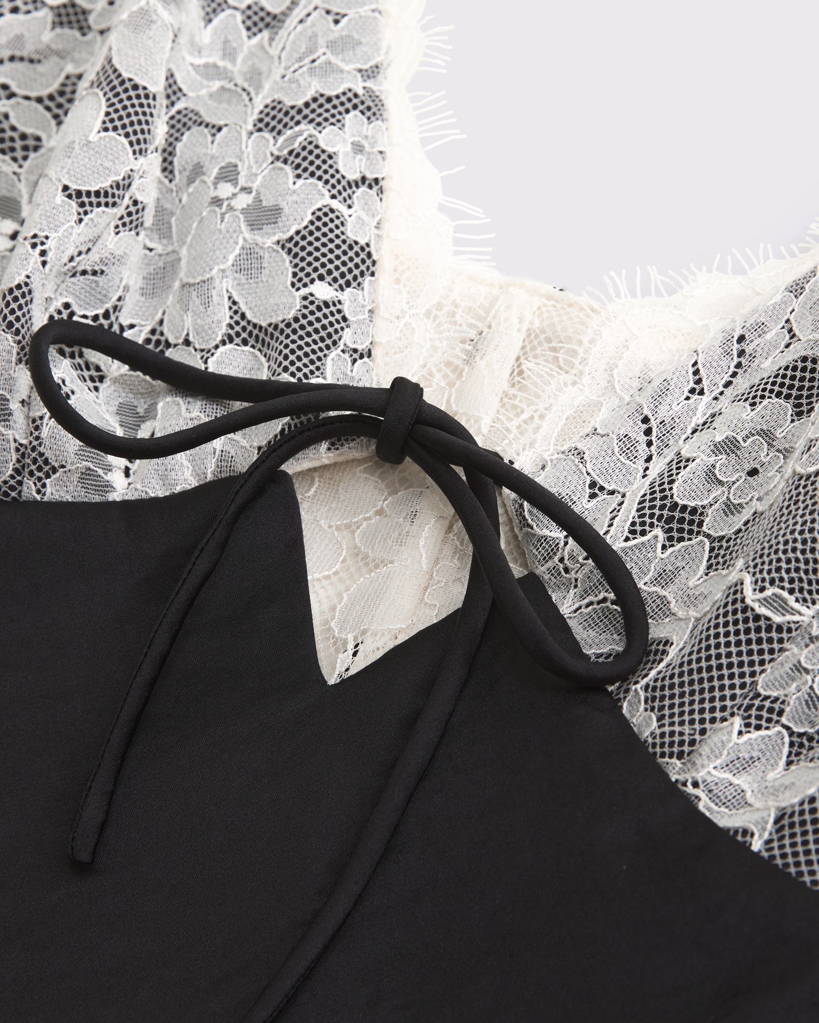 A&F Bella 2-in-1 Reversible Tie-Front Cami