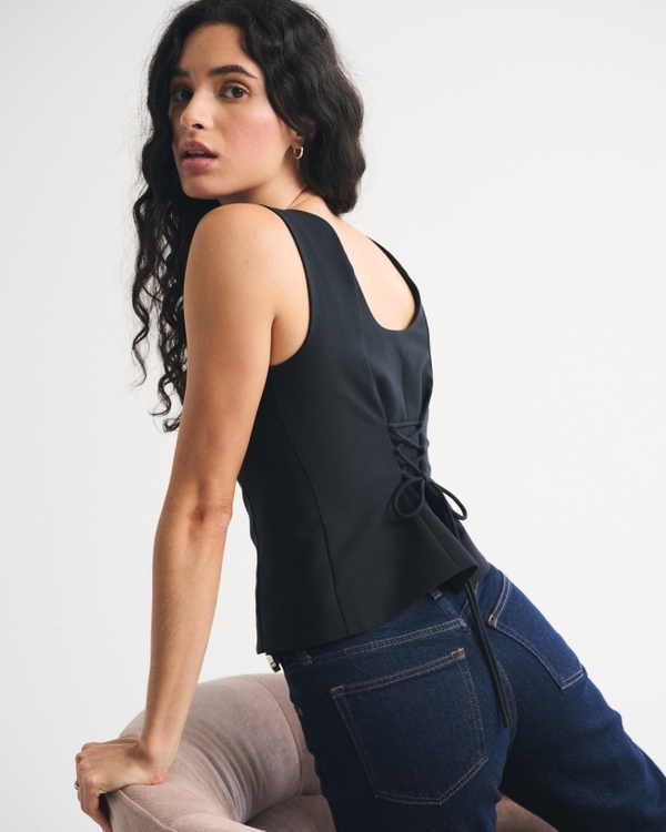 Tie-Back Scoopneck Vest