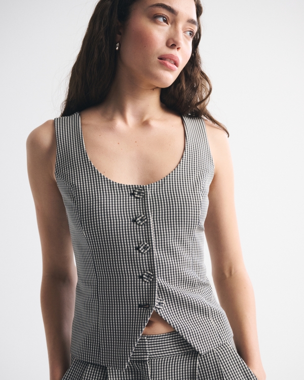 Tie-Back Scoopneck Vest