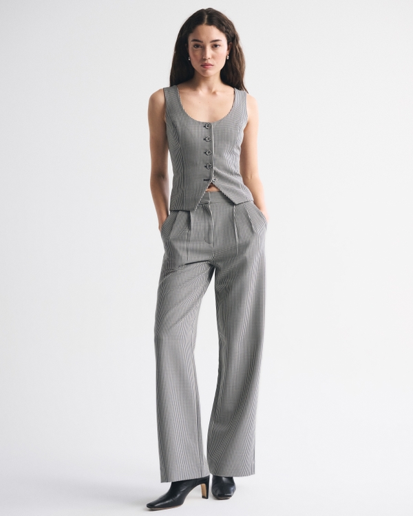 Tie-Back Scoopneck Vest