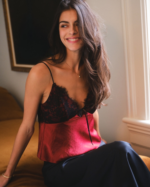 A&F Bella 2-in-1 Reversible Tie-Front Cami, Rich Ruby view 2