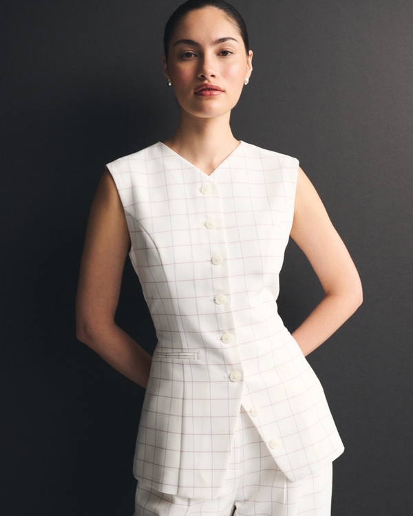 Tailored Button-Up Vest