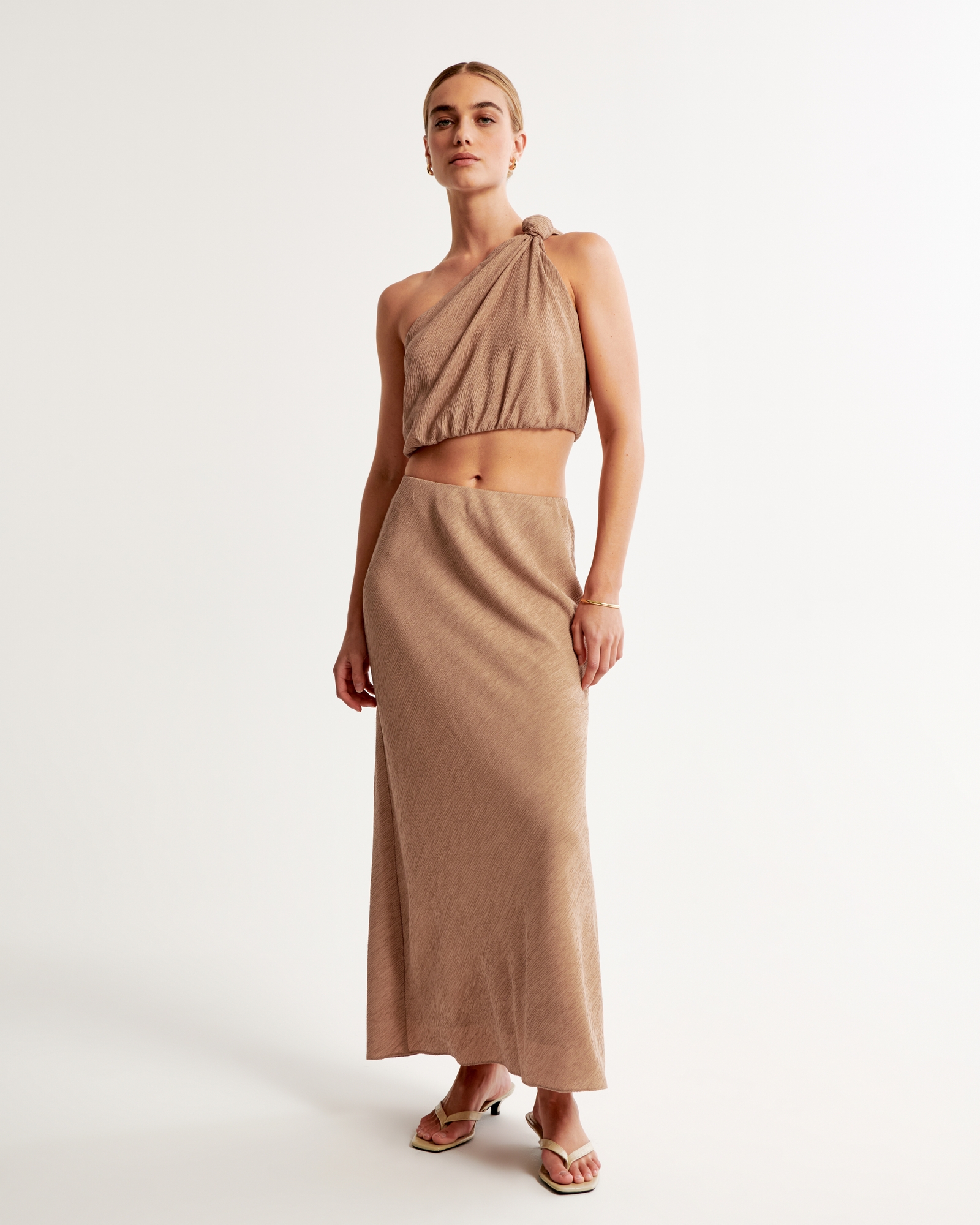Crinkle Textured Column Maxi Skirt
