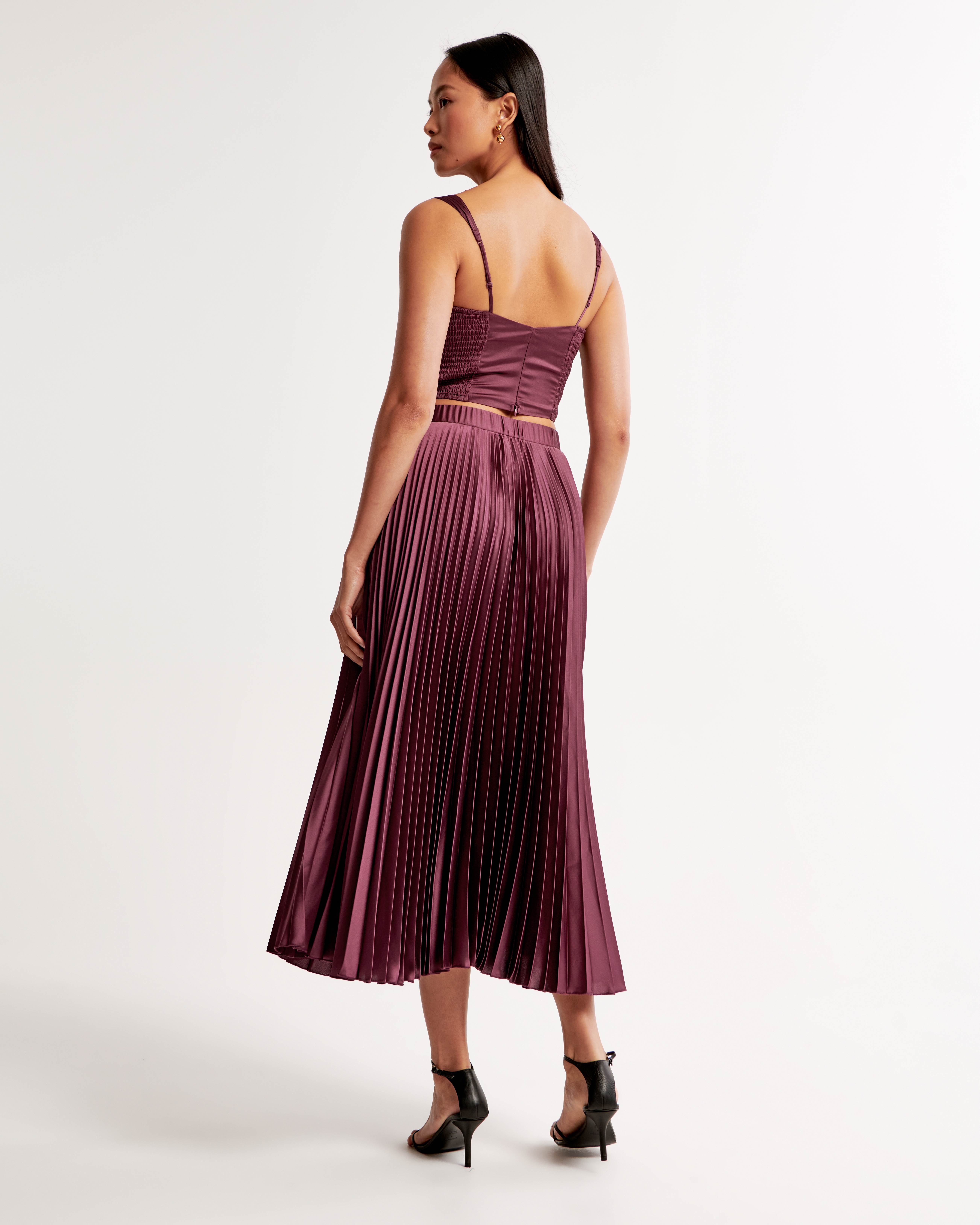 Pleated midi shop skirt abercrombie