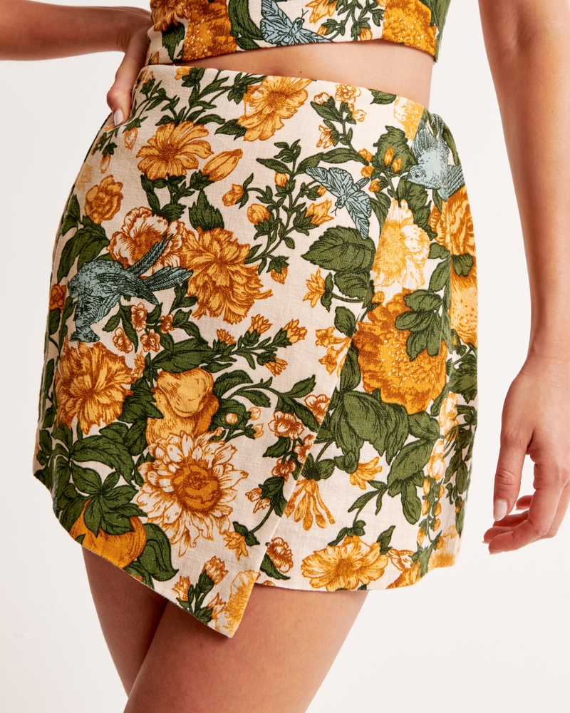 The A&F Scarlett Linen-Blend Wrap Mini Skort