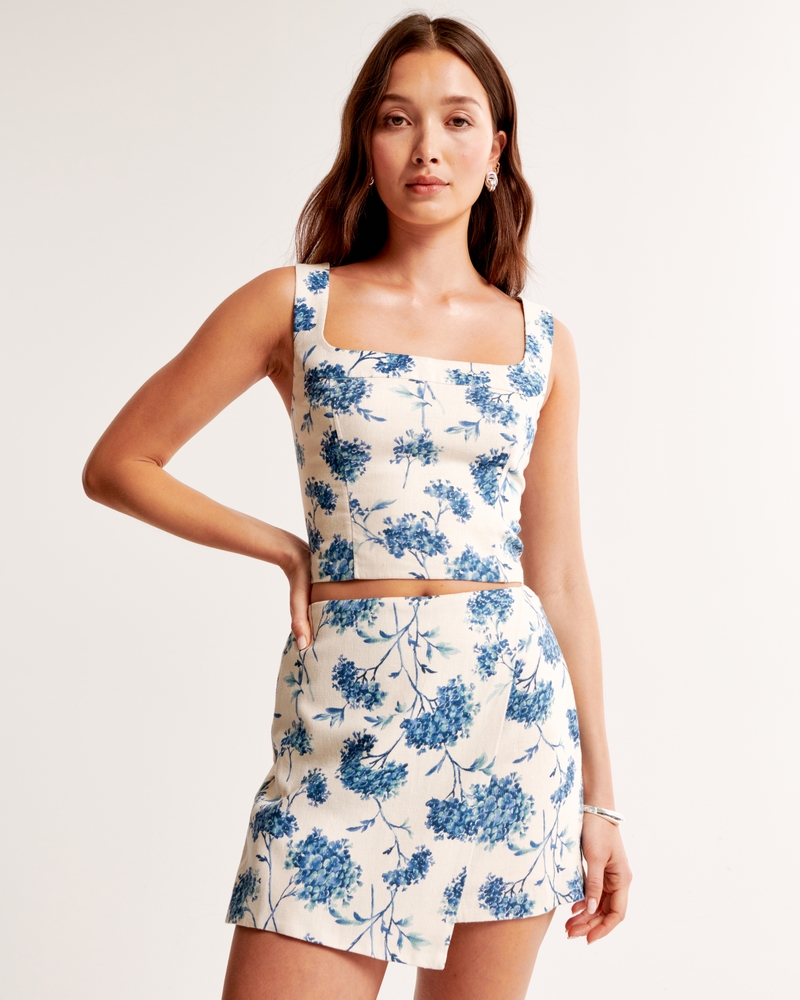 The A&F Scarlett Linen-Blend Wrap Mini Skort