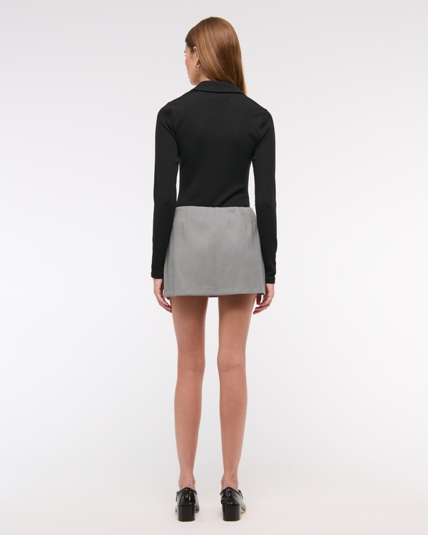 The A&F Scarlett Mid Rise Mini Skort