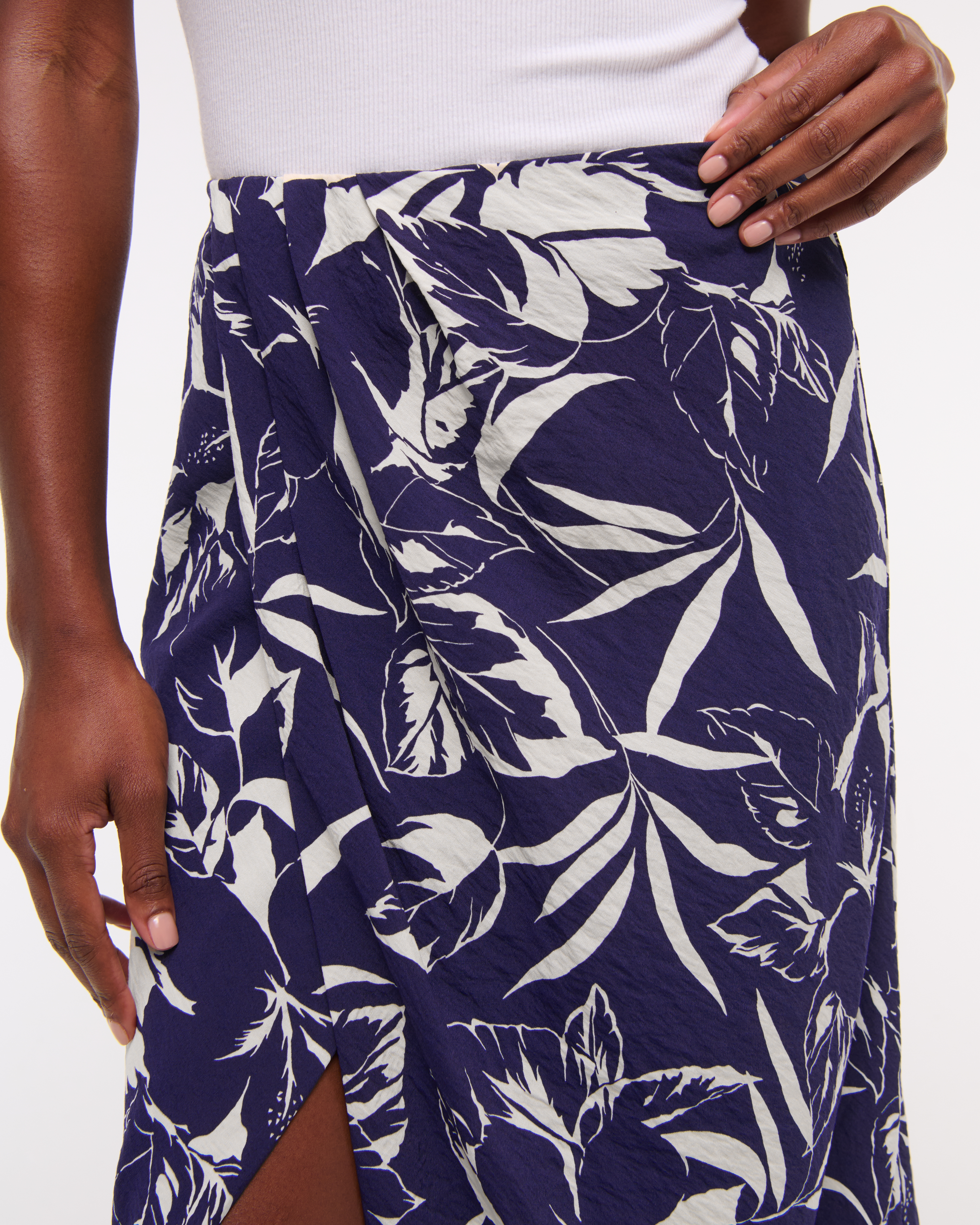 Abercrombie & Fitch Mid Rise Sarong Maxi Skirt In Blue