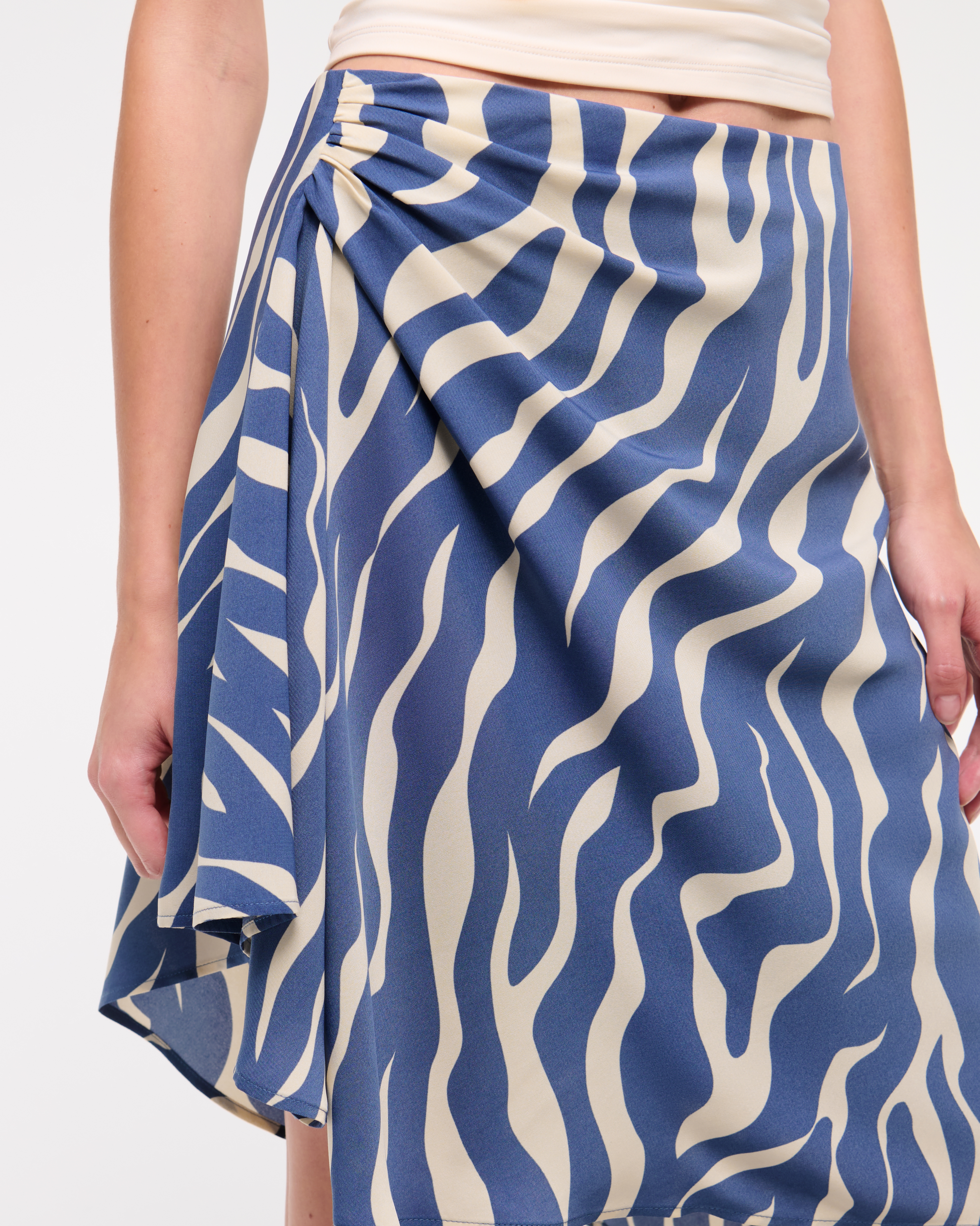 ACYM Wrap skirt short パンツ Aven Wrap Skirt - Amora - PAIGE