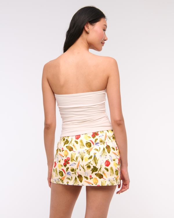 The A&F Scarlett Mid Rise Linen-Blend Mini Skort