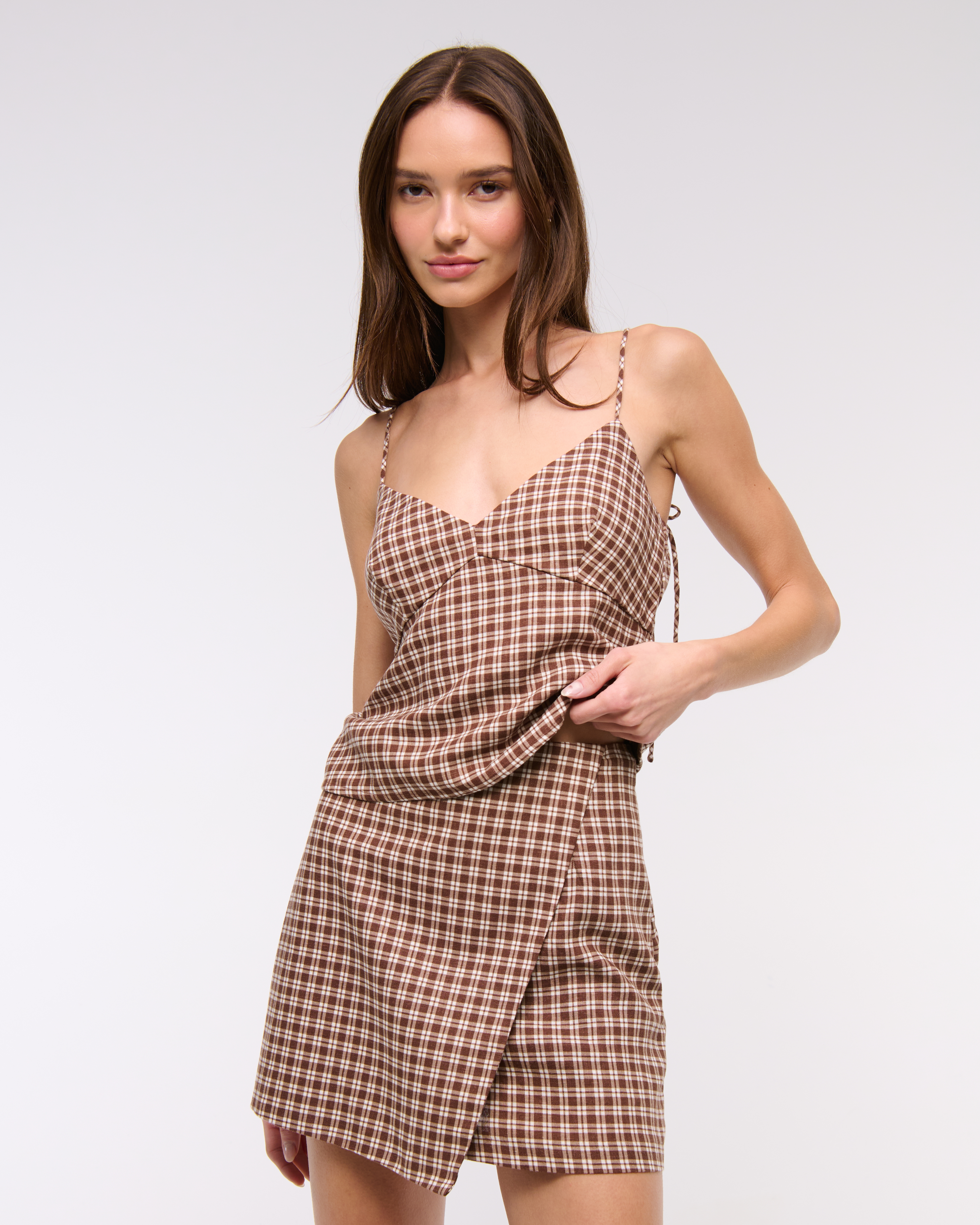 Abercrombie & Fitch The A&f Scarlett Linen-blend Wrap Mini Skort In Brown