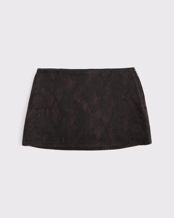 The A&F Scarlett Low Rise Denim Micro Skort
