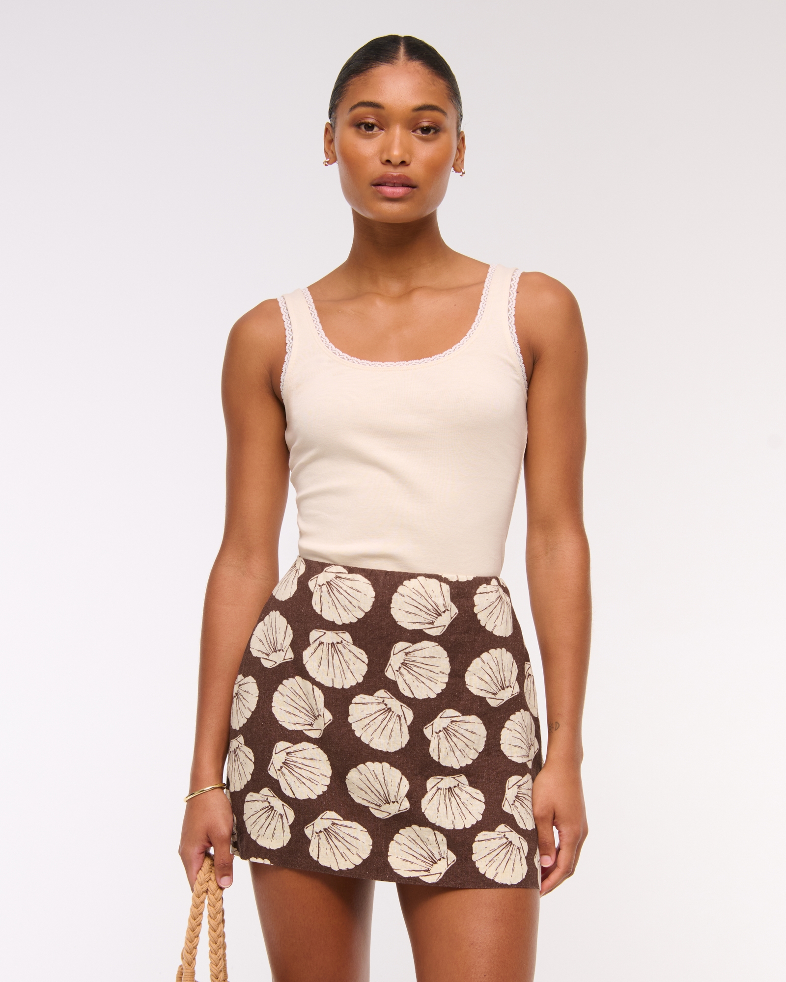The A&F Scarlett Curve Love Linen-Blend Mini Skort
