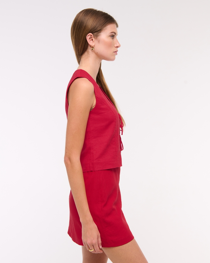 The A&F Scarlett Linen-Blend Mini Skort