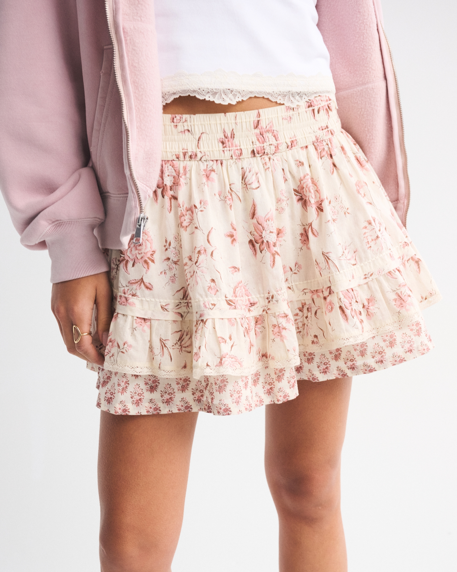 High Rise Lace-Trim Ruffle Mini Skort