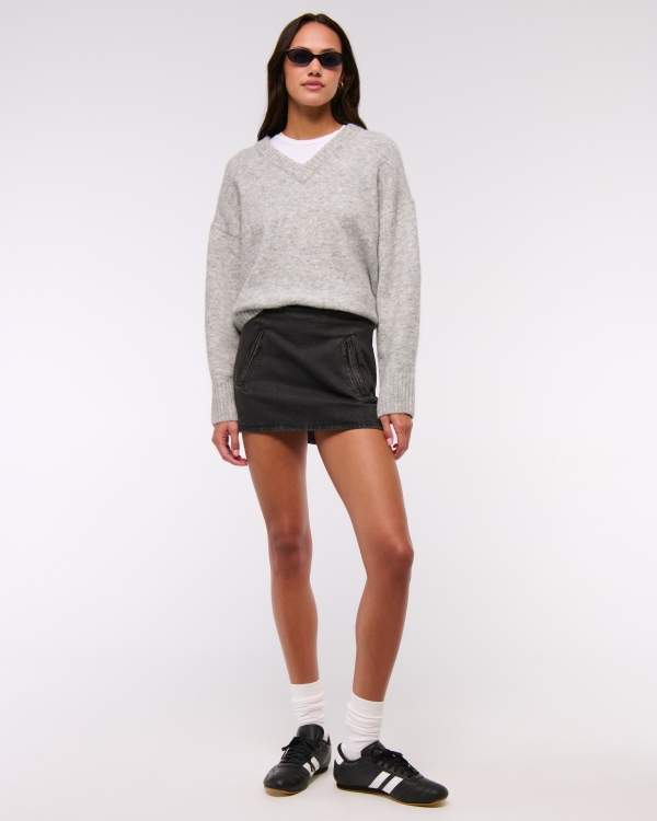 The A&F Scarlett Mid Rise Denim Micro Skort