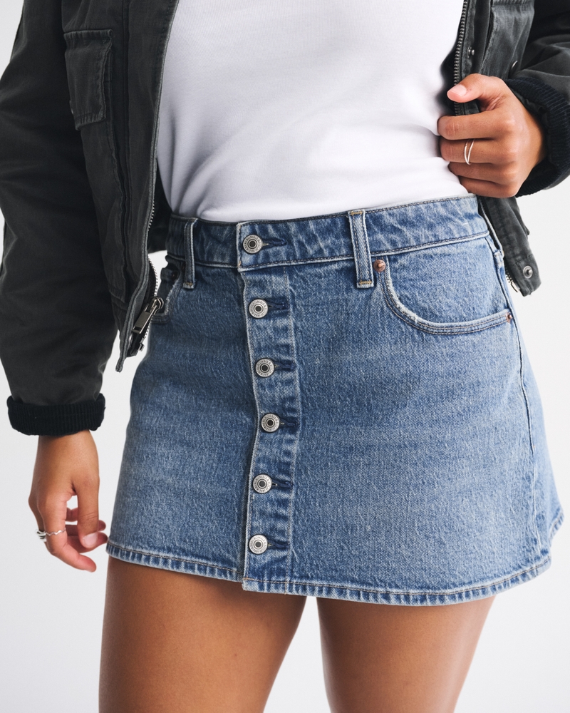 Curve Love Mid Rise Button Front Denim Mini Skirt