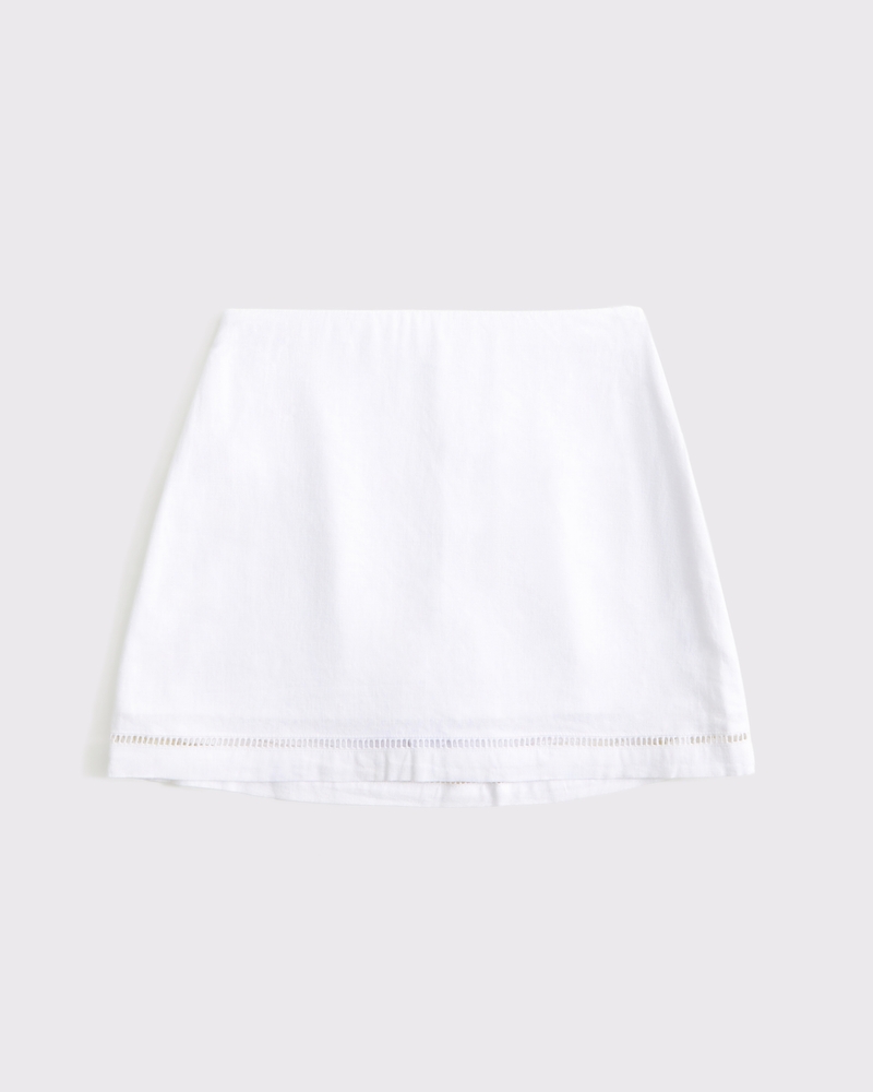 The A&F Scarlett Curve Love Linen-Blend Mini Skort