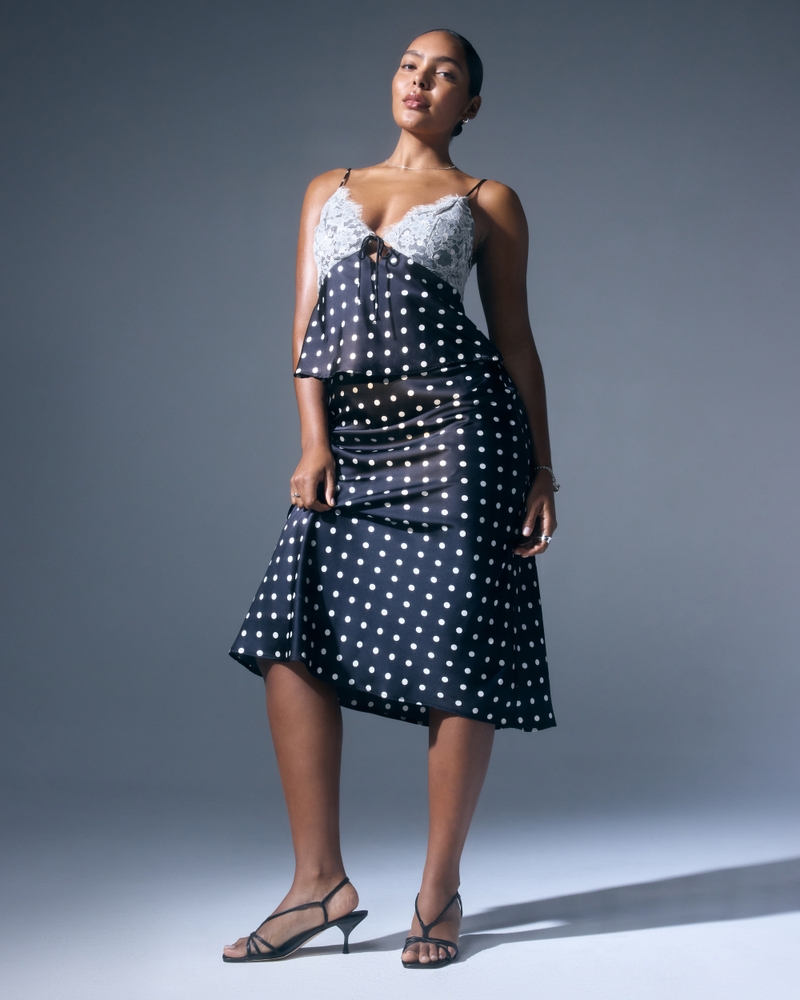 Mid Rise Satin Maxi Skirt