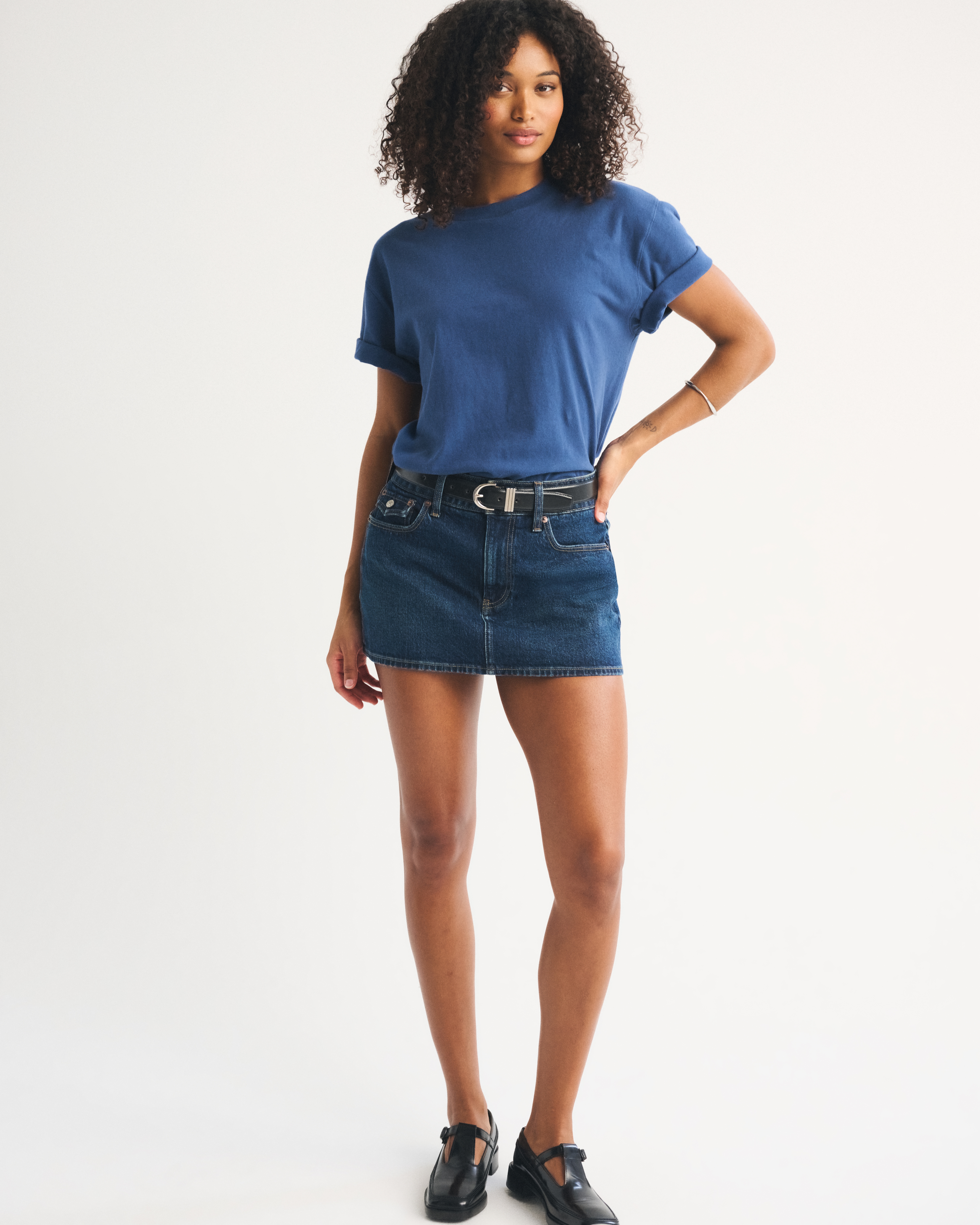 Женские юбки Abercrombie & Fitch Curve Love Mid Rise Denim Mini Skort — фото 3