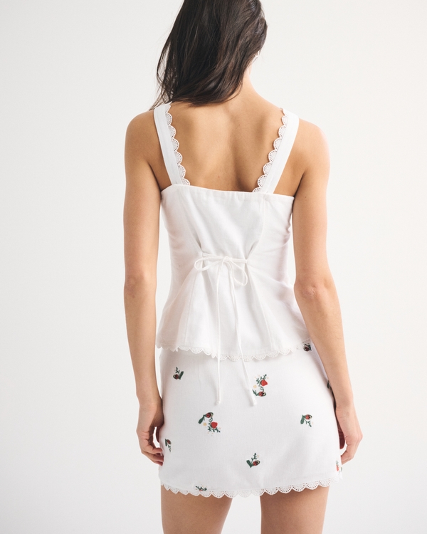 The A&F Scarlett Linen-Blend Mini Skort