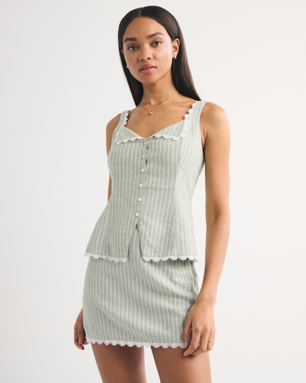 The A&F Scarlett Linen-Blend Mini Skort, Green Stripe view 1