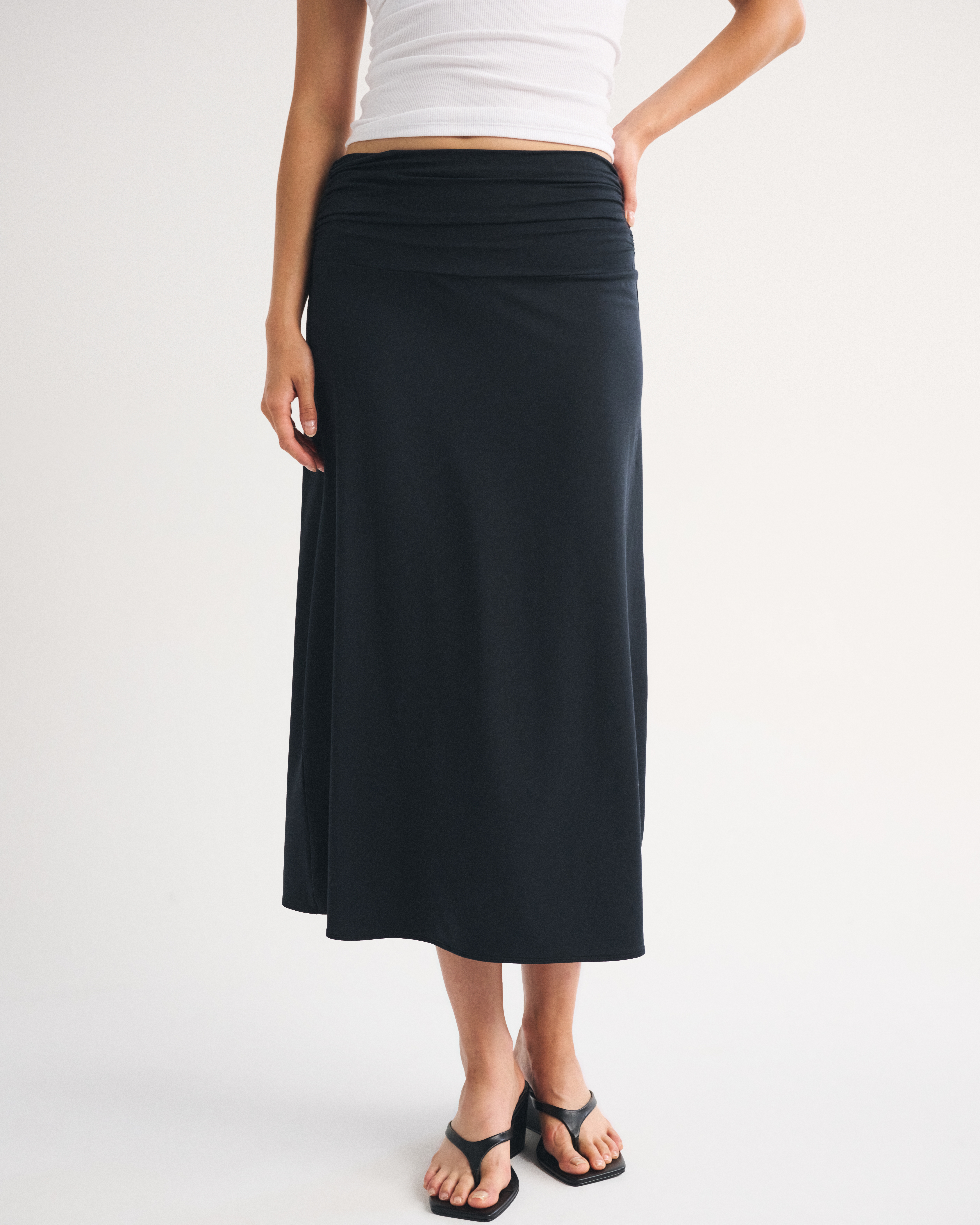Женские юбки Abercrombie & Fitch Drop-Waist Maxi Skirt — фото 3