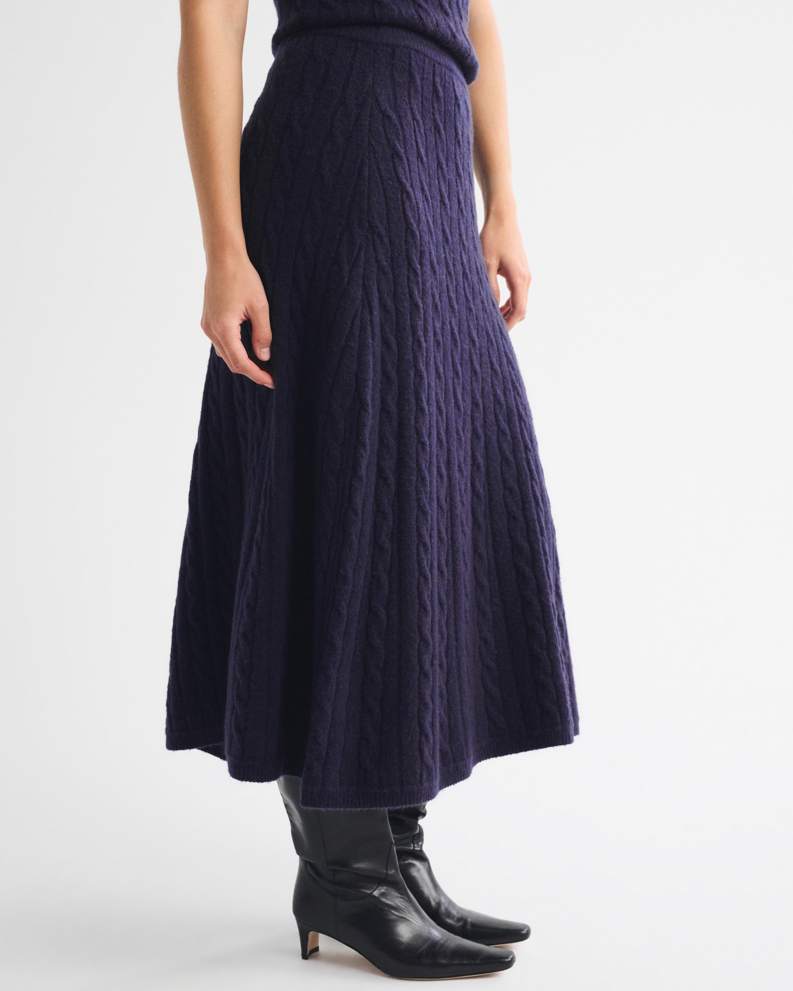 Merino Wool-Blend Cable Sweater Midi Skirt thumbnail 4